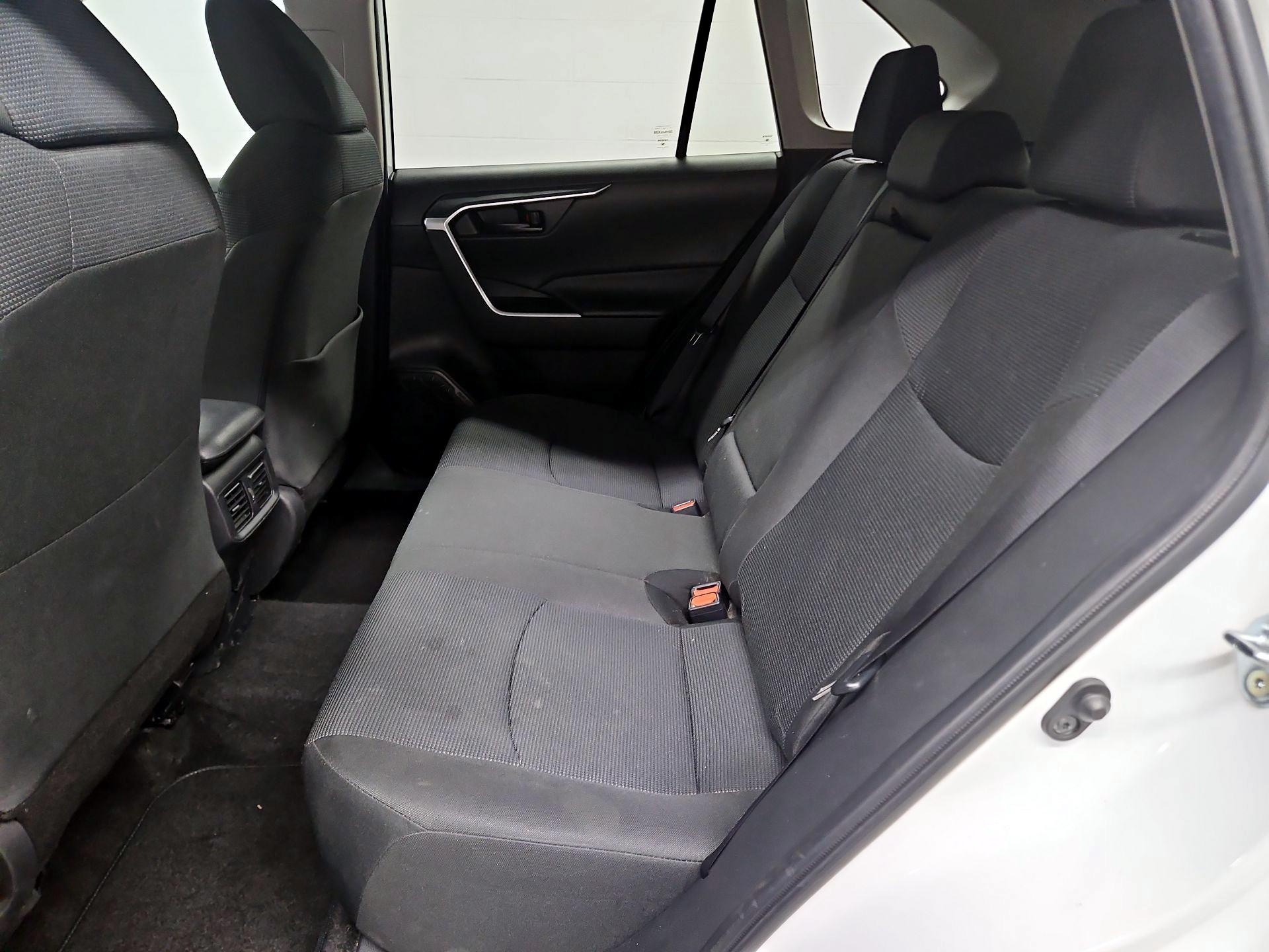 Thumbnail: 2024 Toyota RAV4 - 19