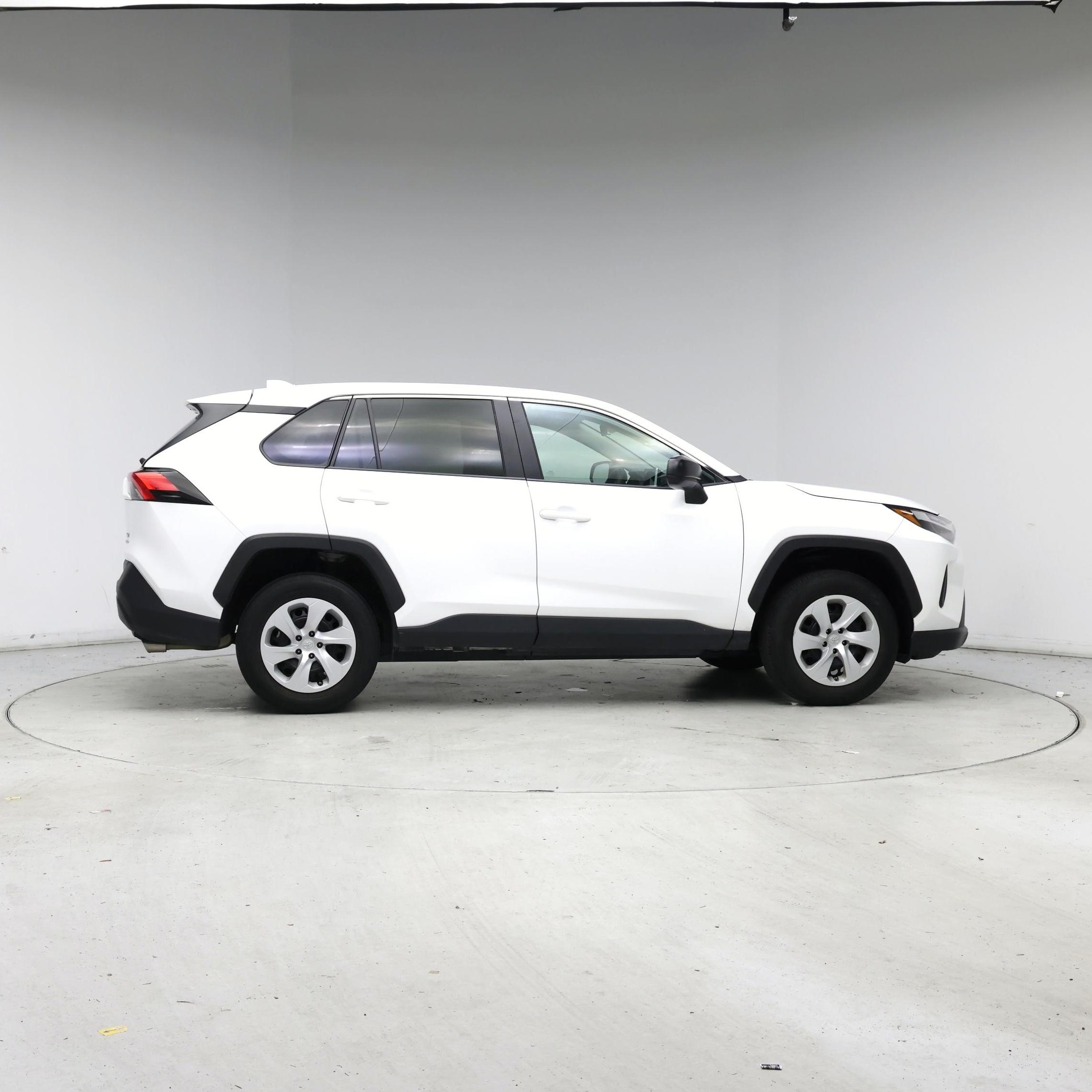 Thumbnail: 2024 Toyota RAV4 - 7