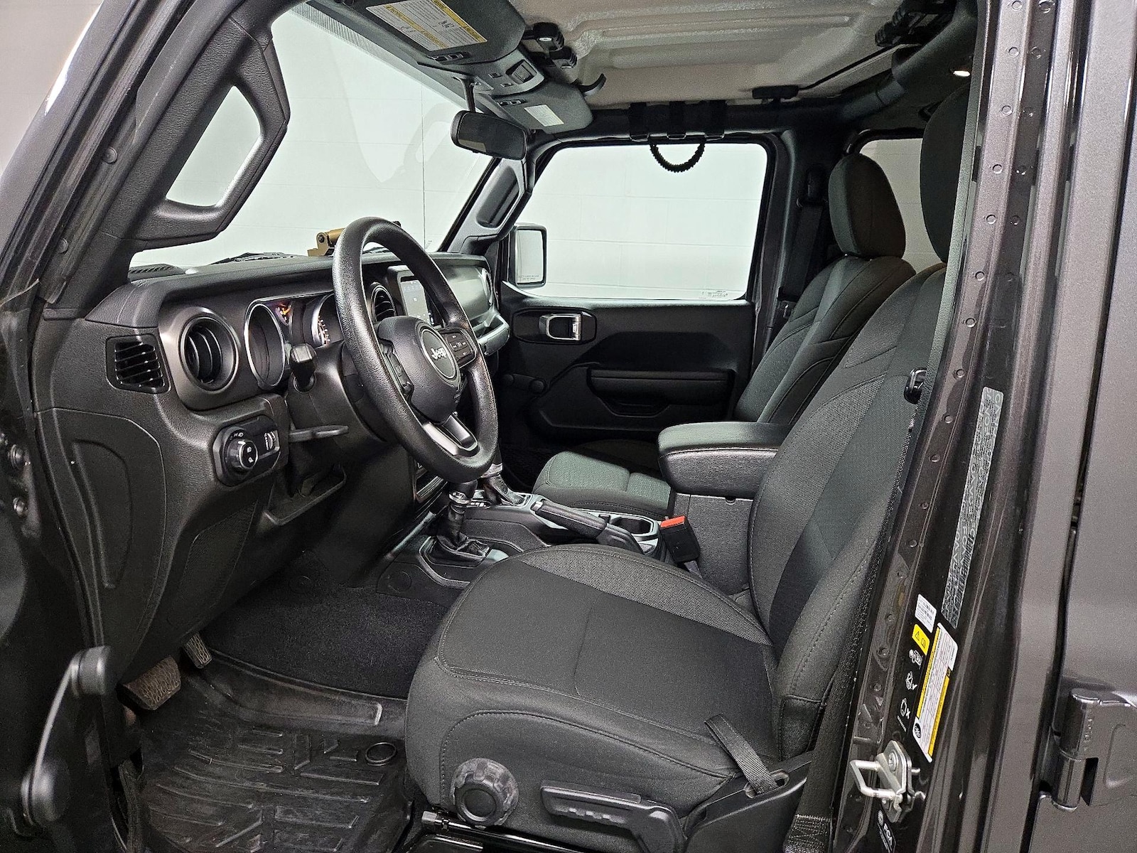 2023 Jeep Gladiator Sport - Photo 12