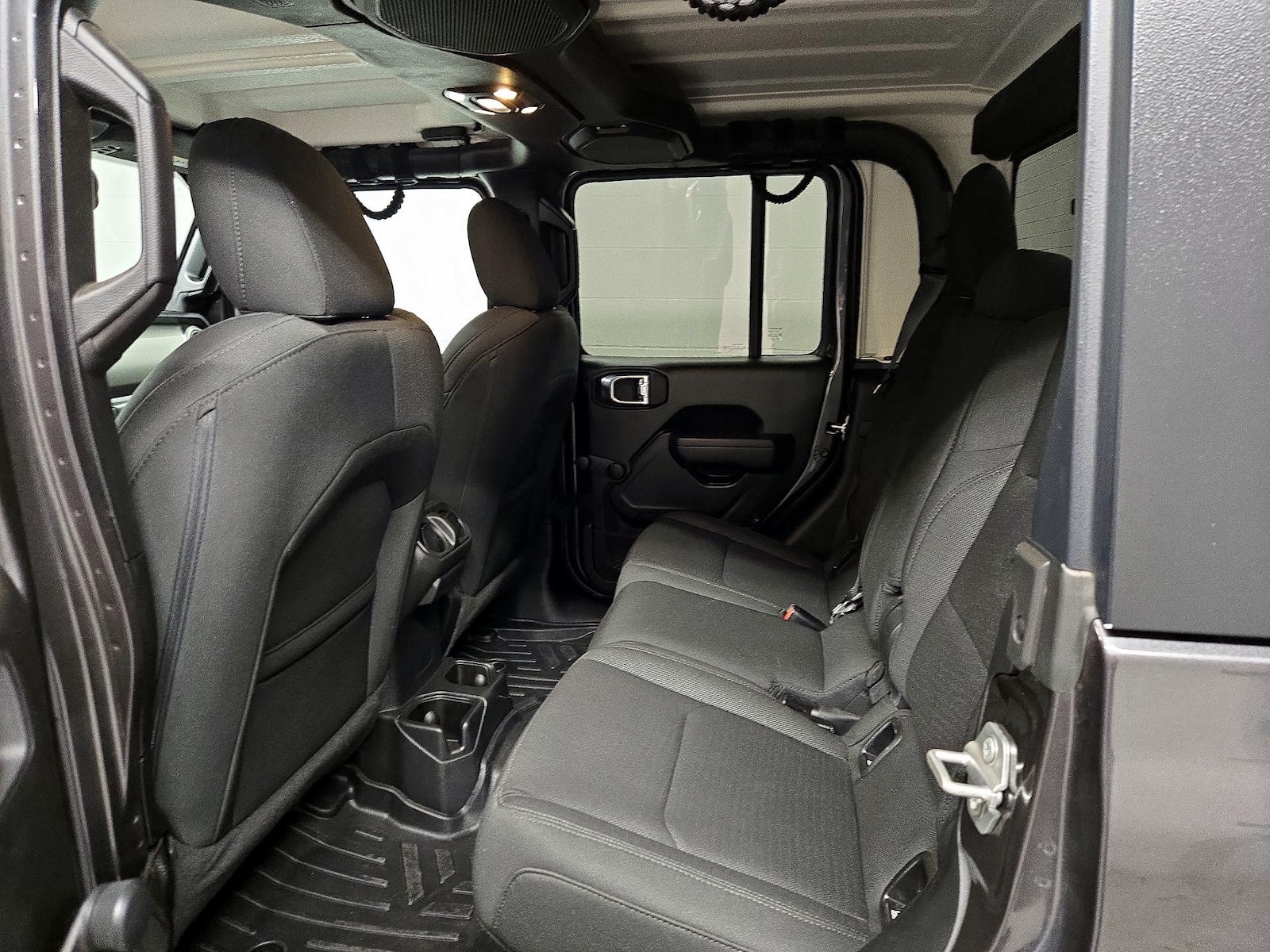 2023 Jeep Gladiator Sport - Photo 20