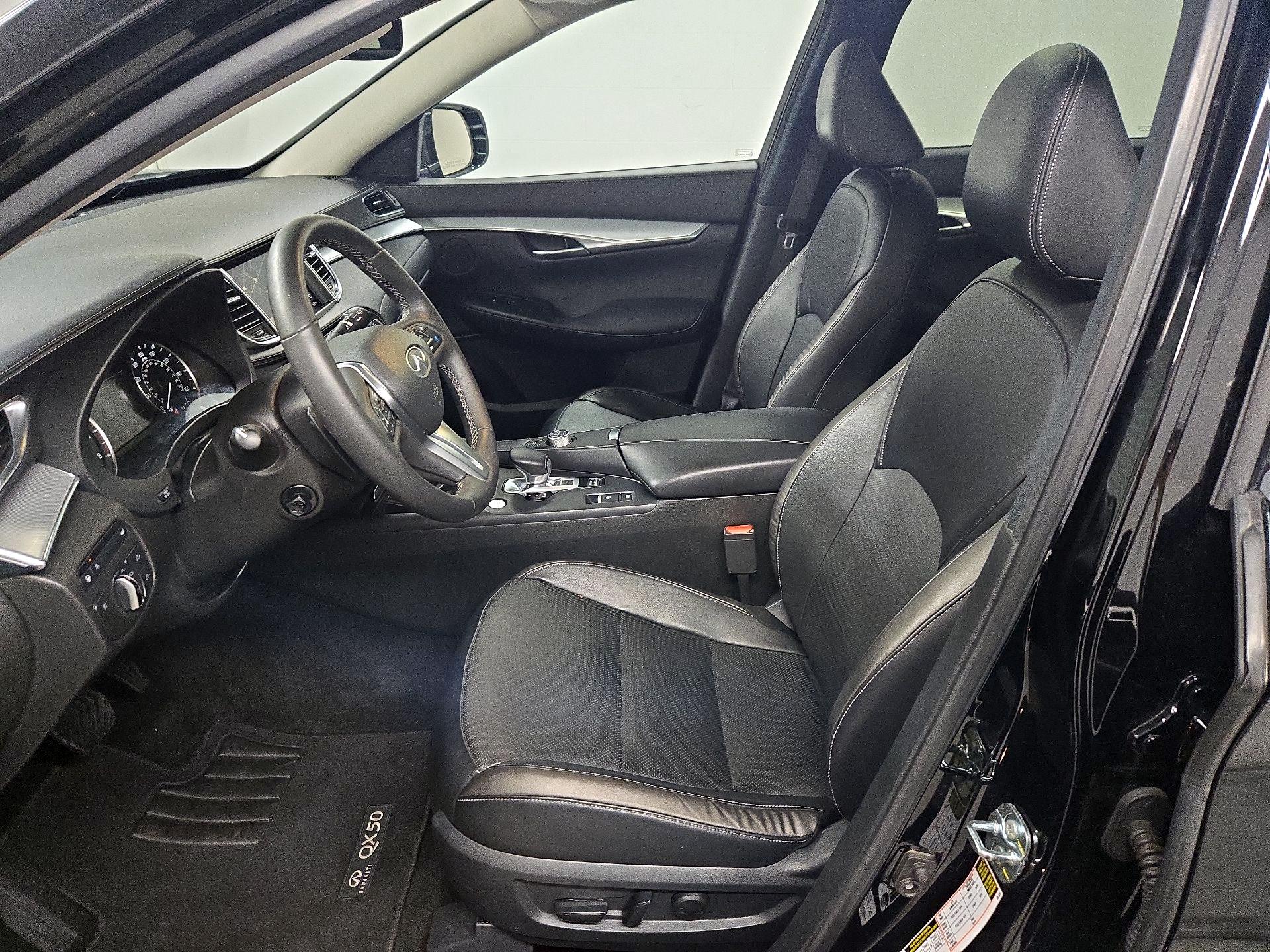 Thumbnail: 2021 INFINITI QX50 - 11