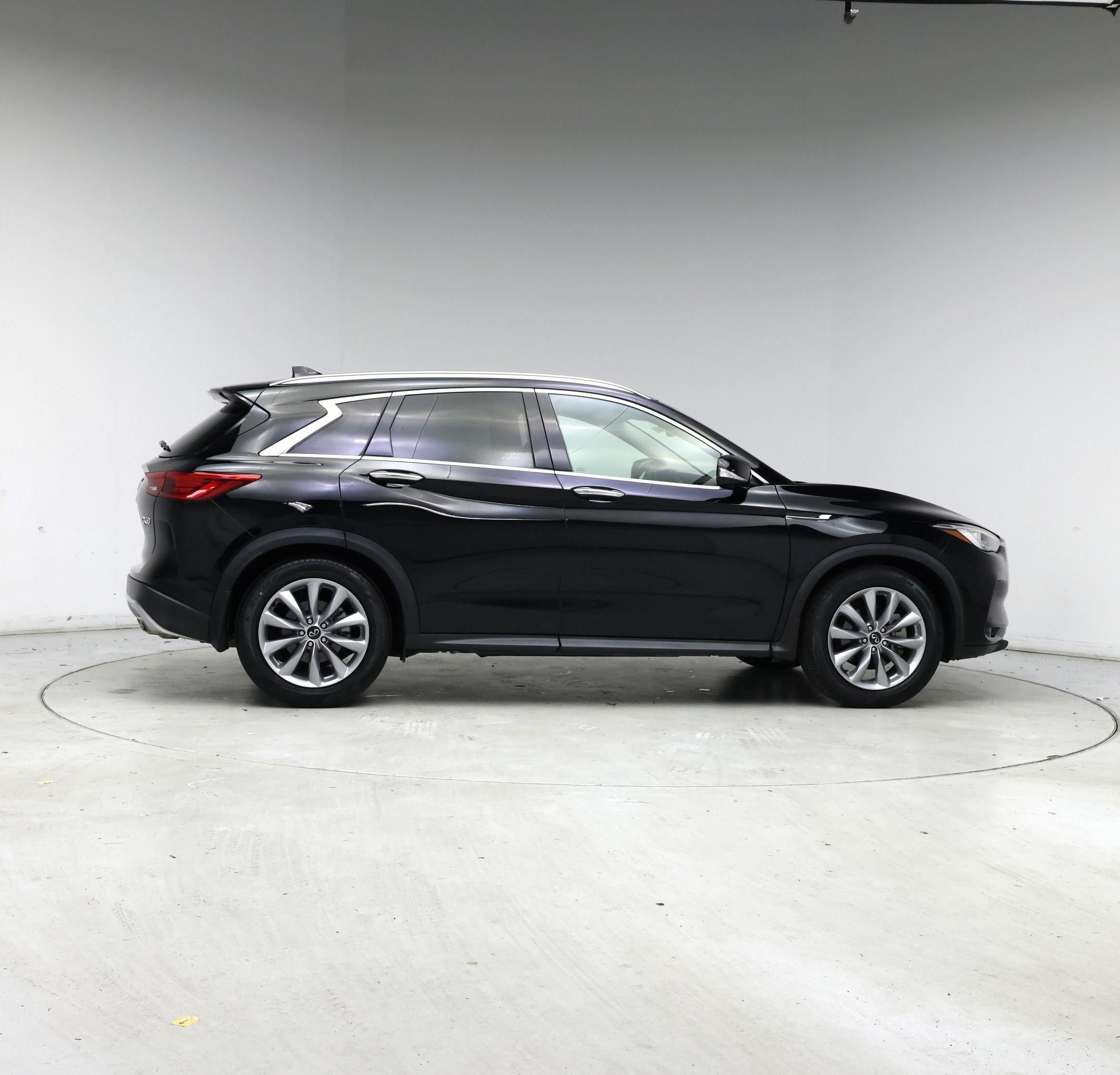 Thumbnail: 2021 INFINITI QX50 - 7