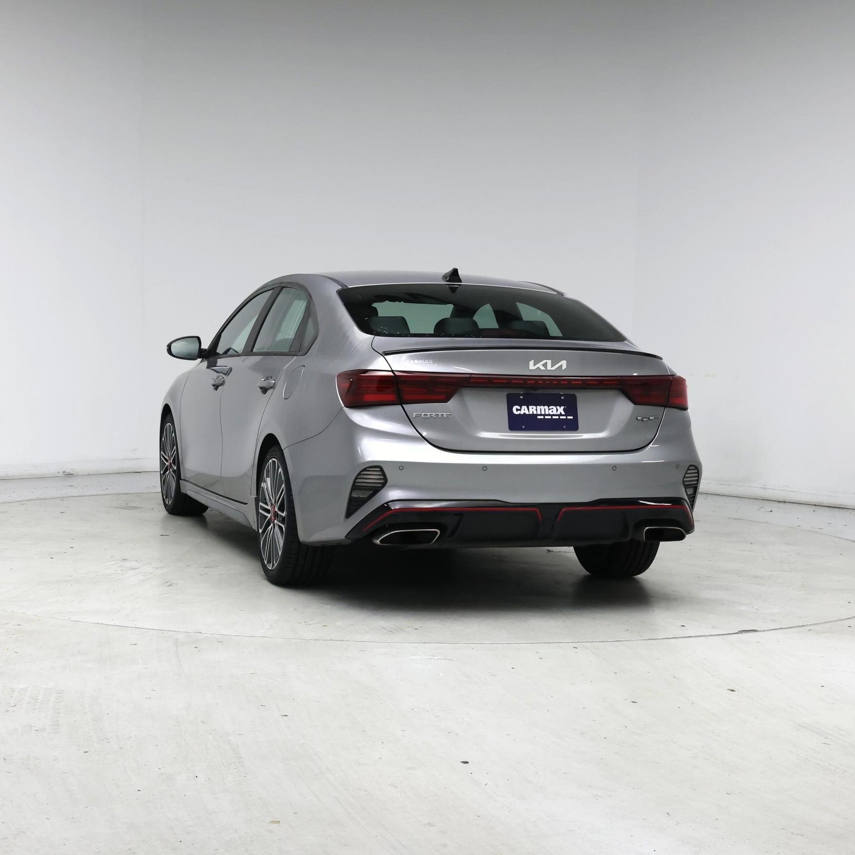 Thumbnail: 2023 Kia Forte - 6