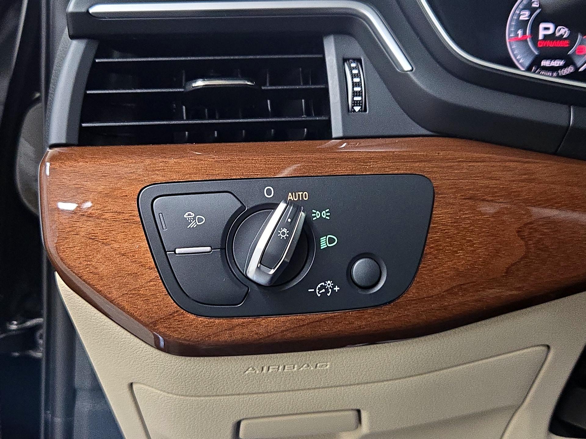 Thumbnail: 2023 Audi A4 - 13