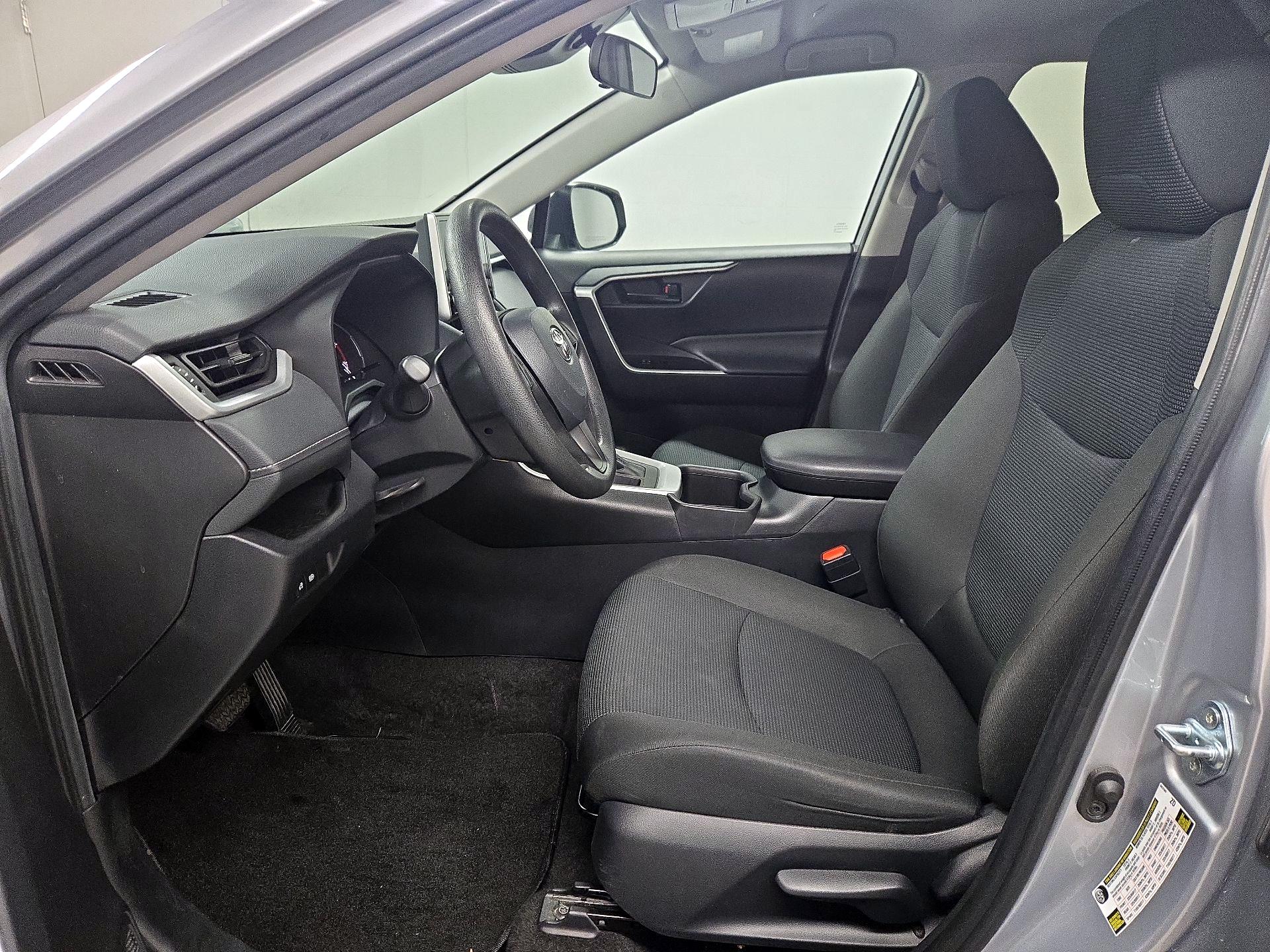 Thumbnail: 2024 Toyota RAV4 - 11