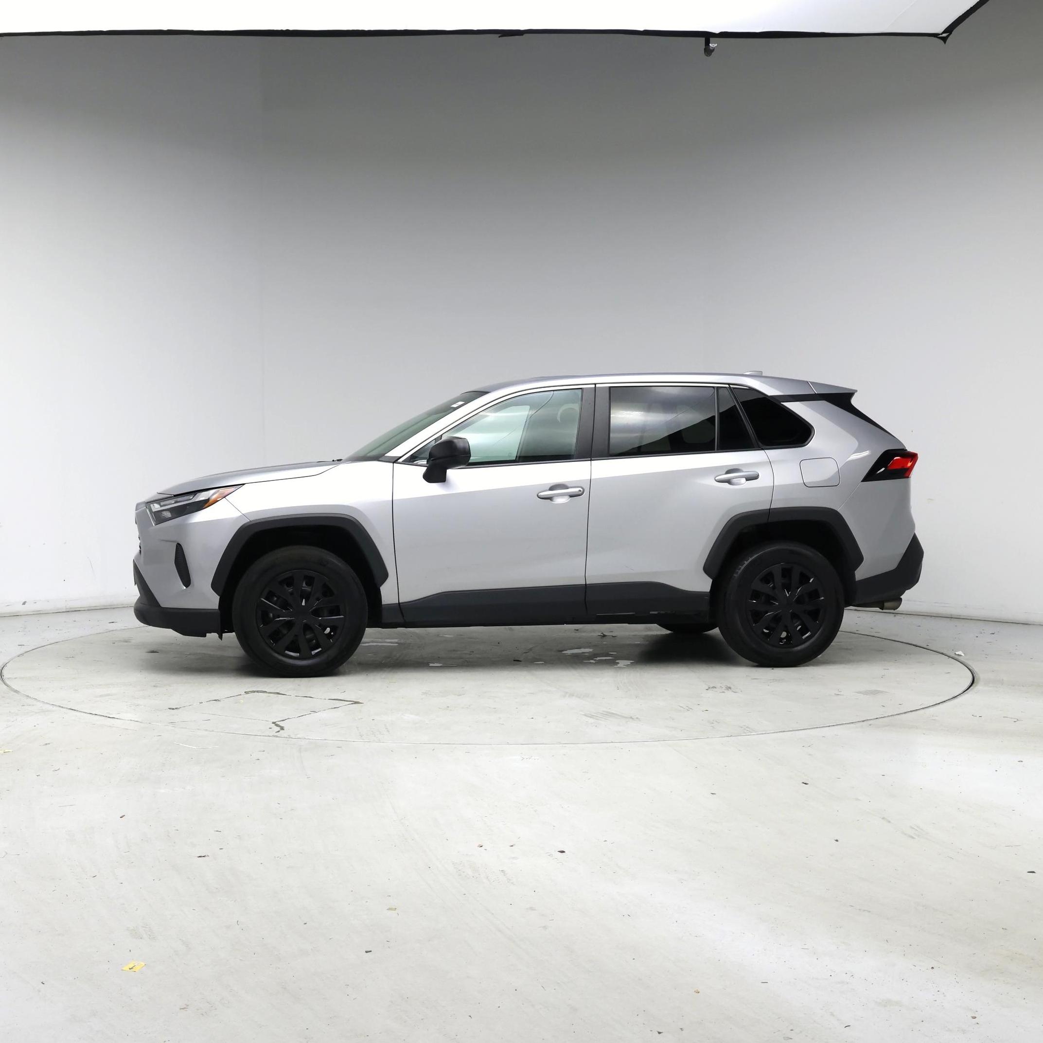 Thumbnail: 2024 Toyota RAV4 - 3