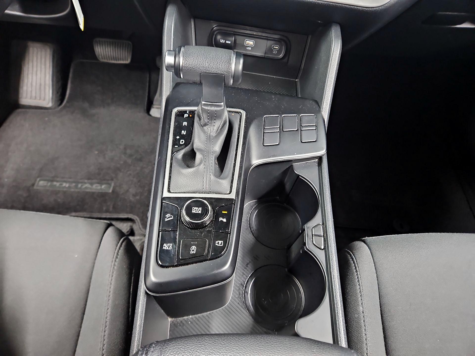 Thumbnail: 2024 Kia Sportage - 17