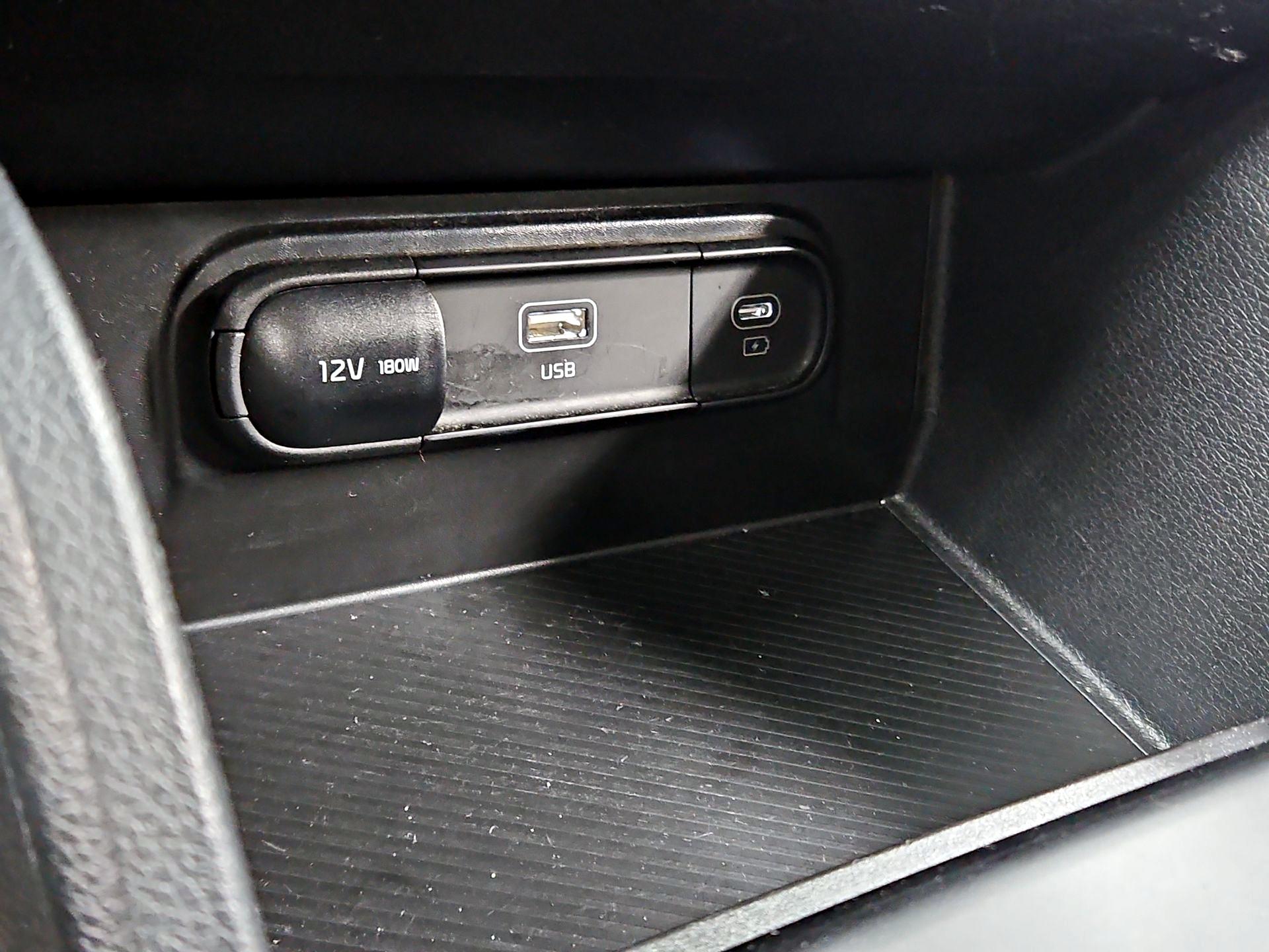 Thumbnail: 2024 Kia Sportage - 18