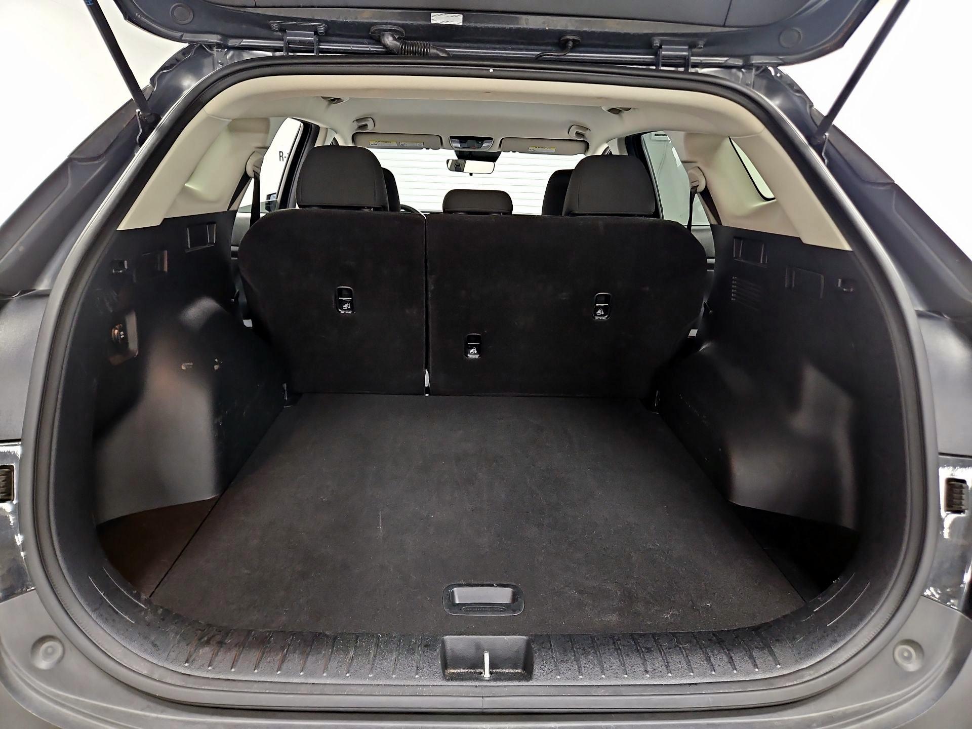 Thumbnail: 2024 Kia Sportage - 20