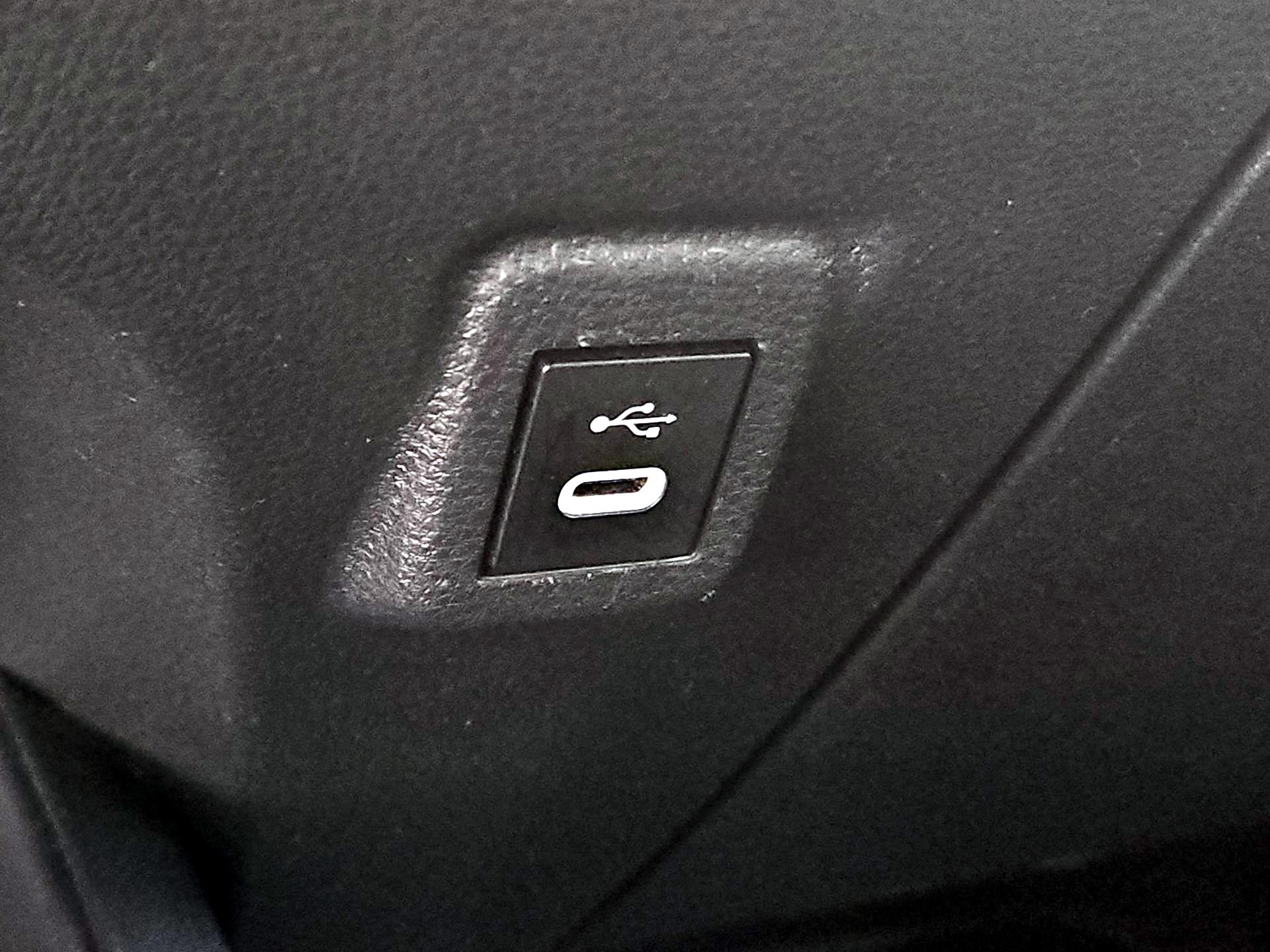 Thumbnail: 2024 Toyota Corolla - 18