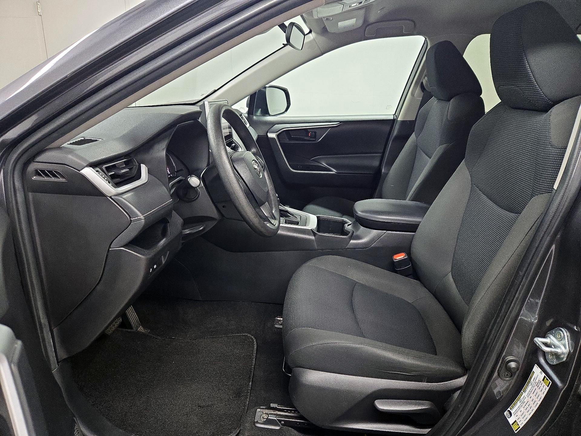 Thumbnail: 2024 Toyota RAV4 - 11