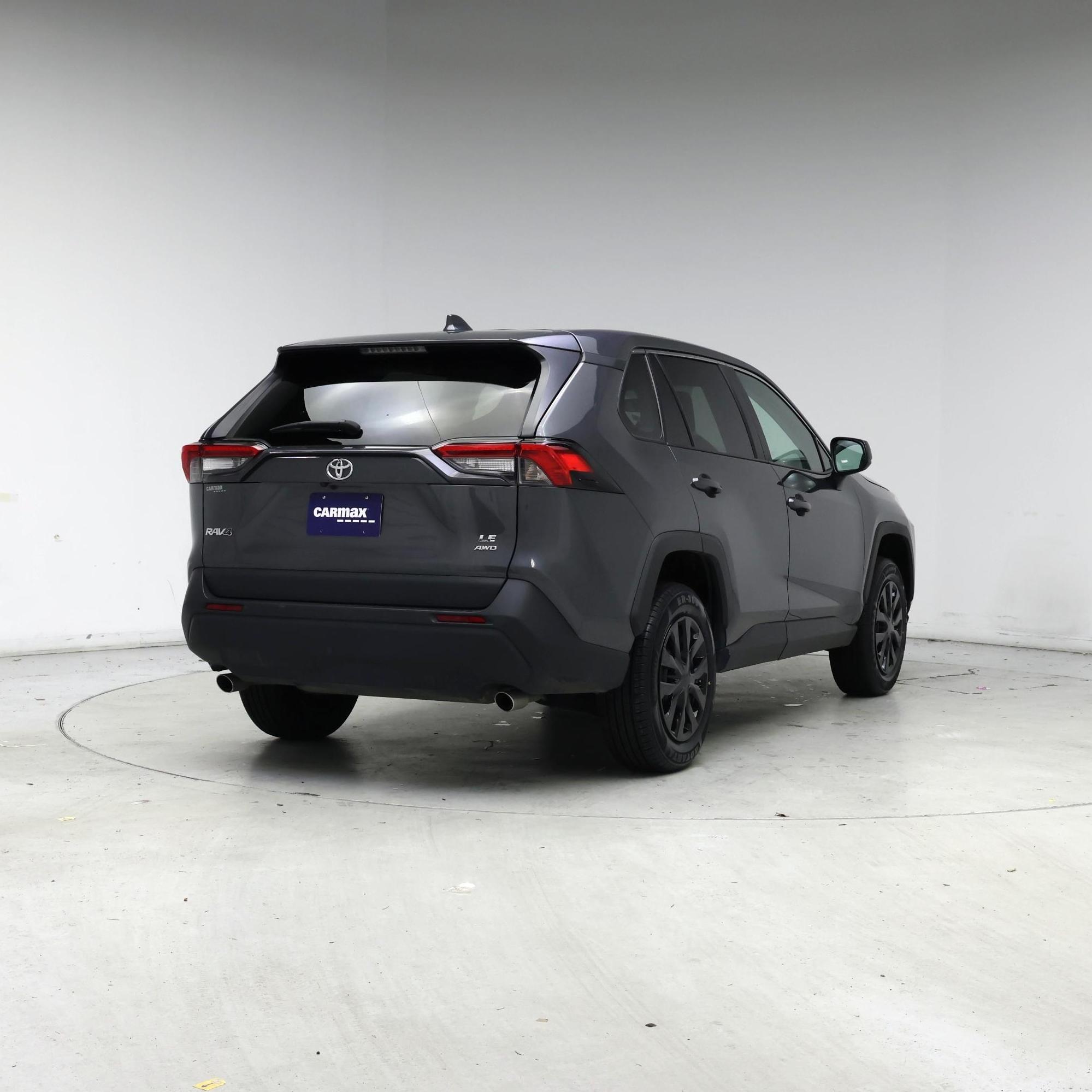 Thumbnail: 2024 Toyota RAV4 - 8