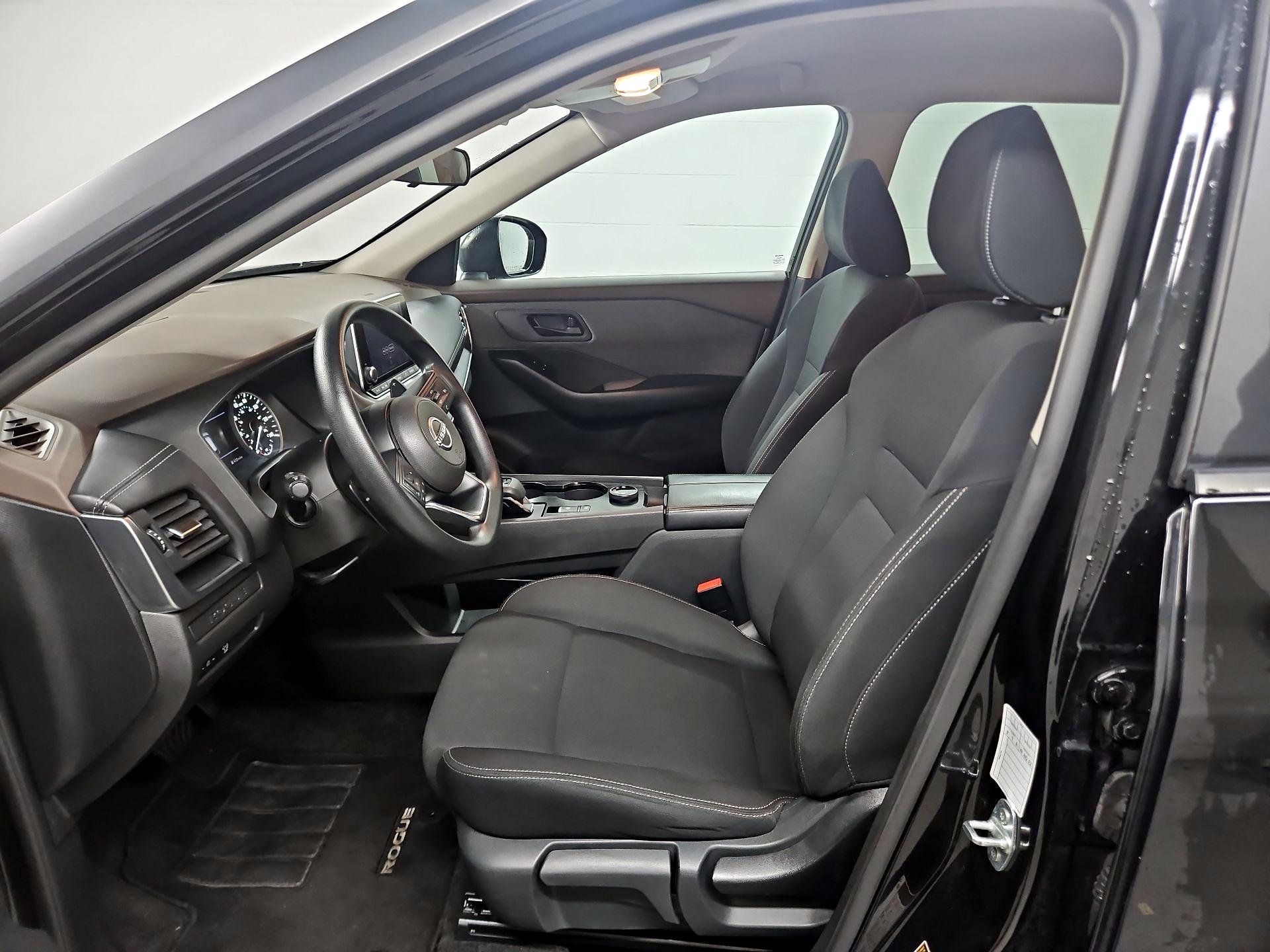 Thumbnail: 2023 Nissan Rogue - 11