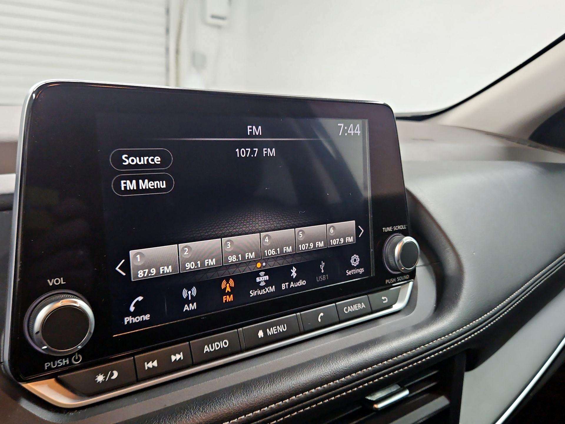 Thumbnail: 2023 Nissan Rogue - 15