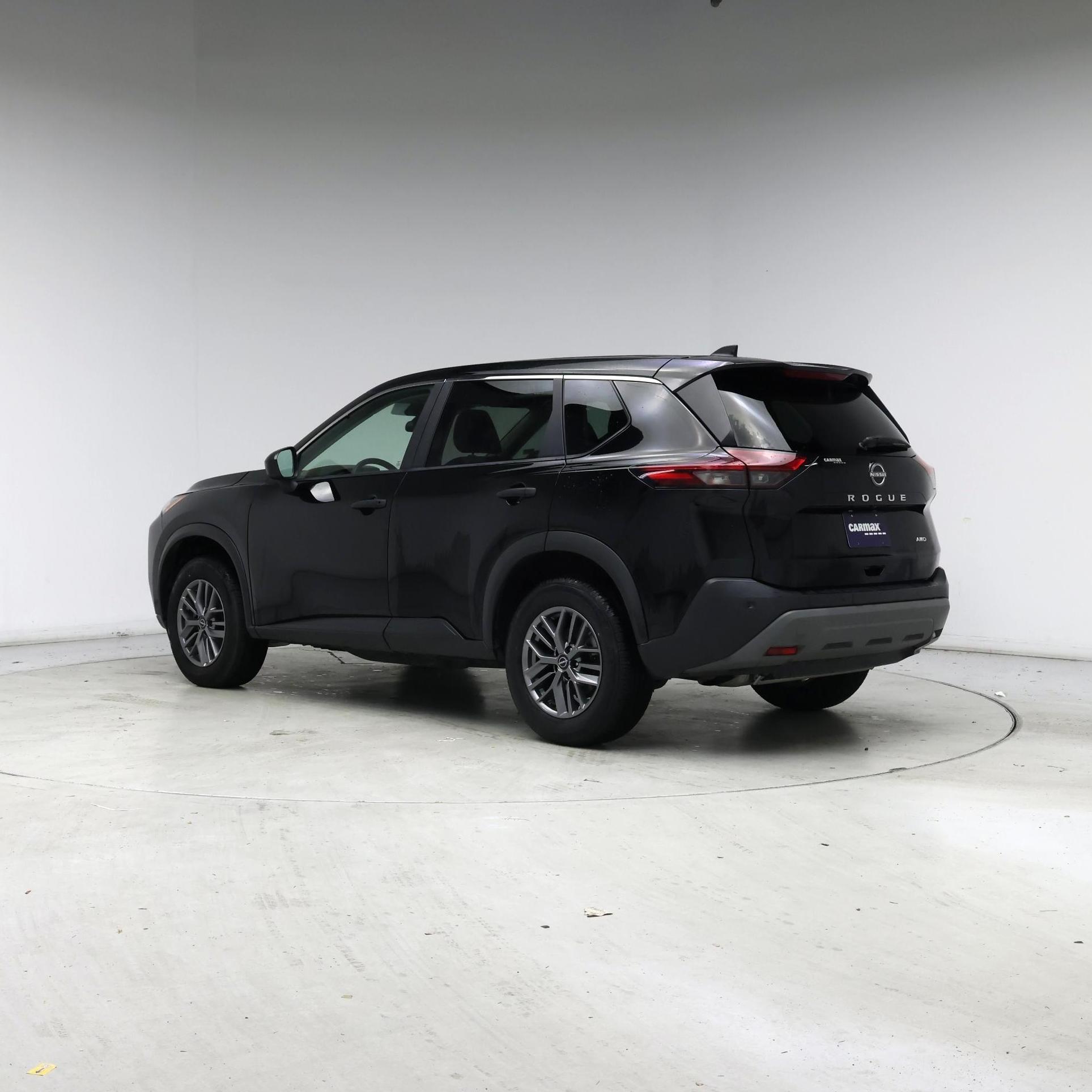 Thumbnail: 2023 Nissan Rogue - 2