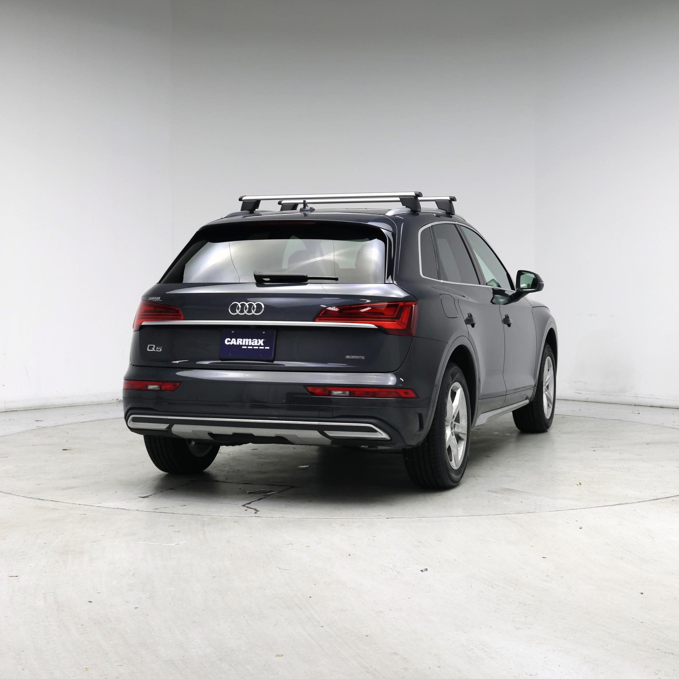 Thumbnail: 2023 Audi Q5 - 8