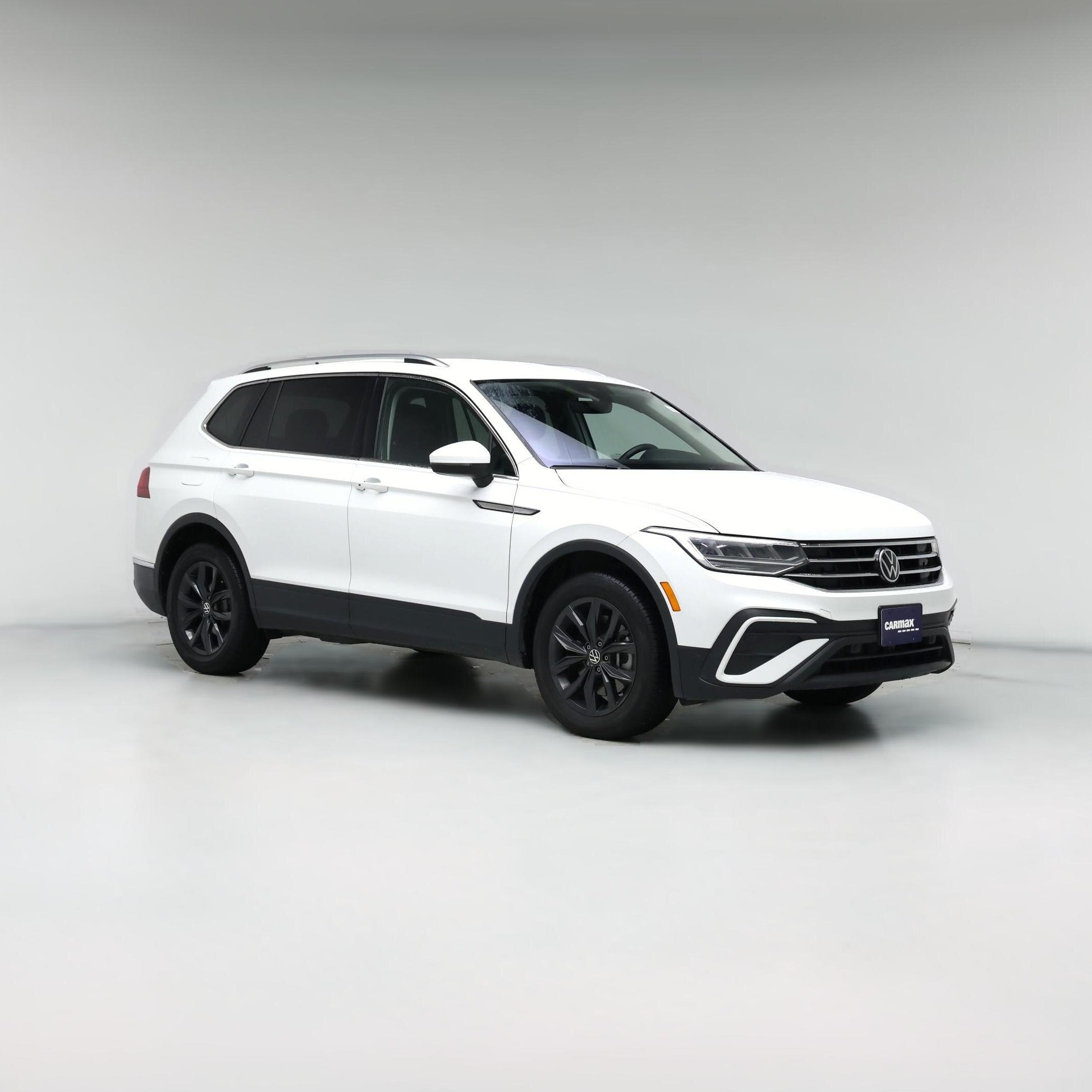 Thumbnail: 2024 Volkswagen Tiguan - 1