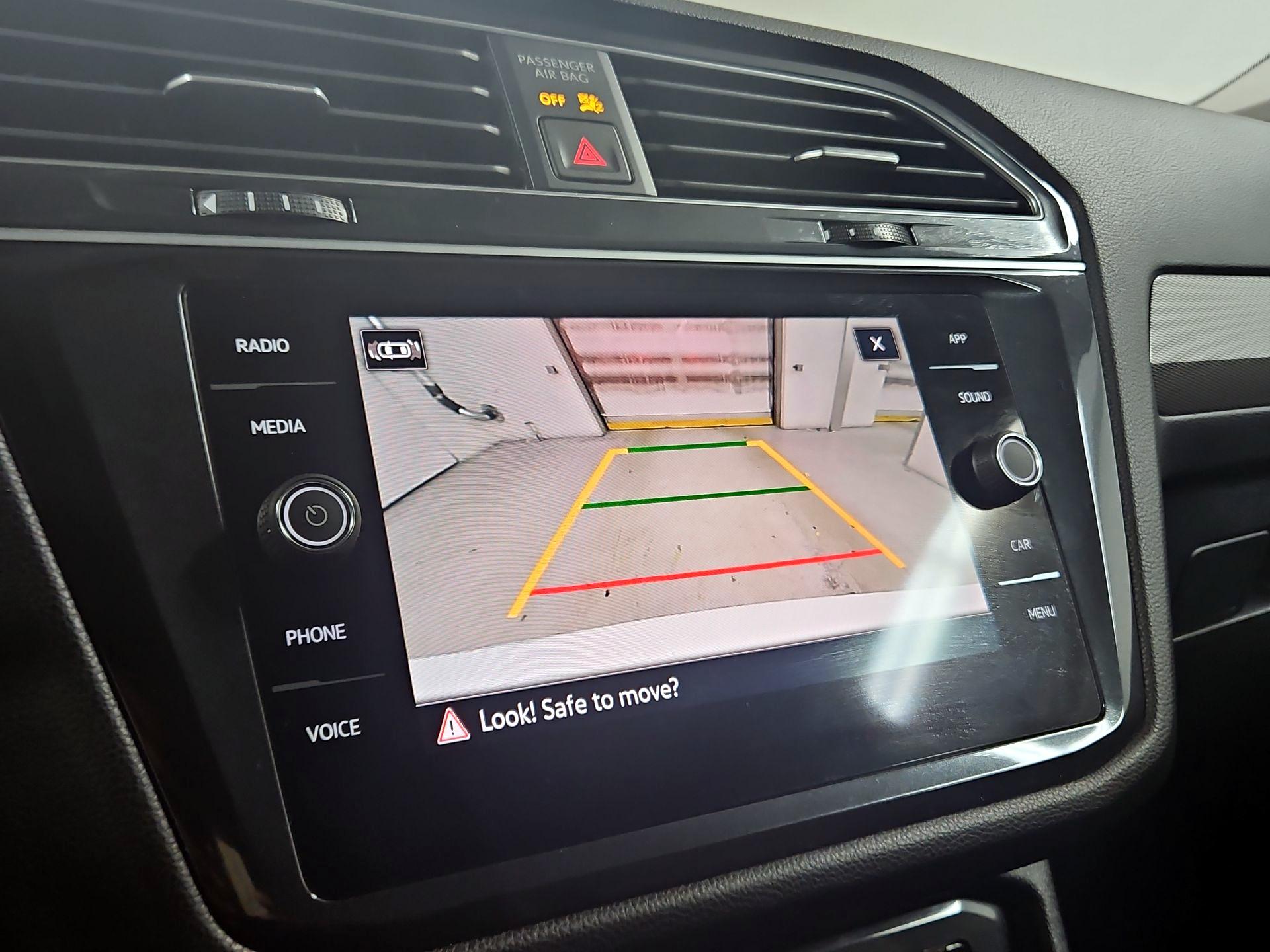 Thumbnail: 2024 Volkswagen Tiguan - 14