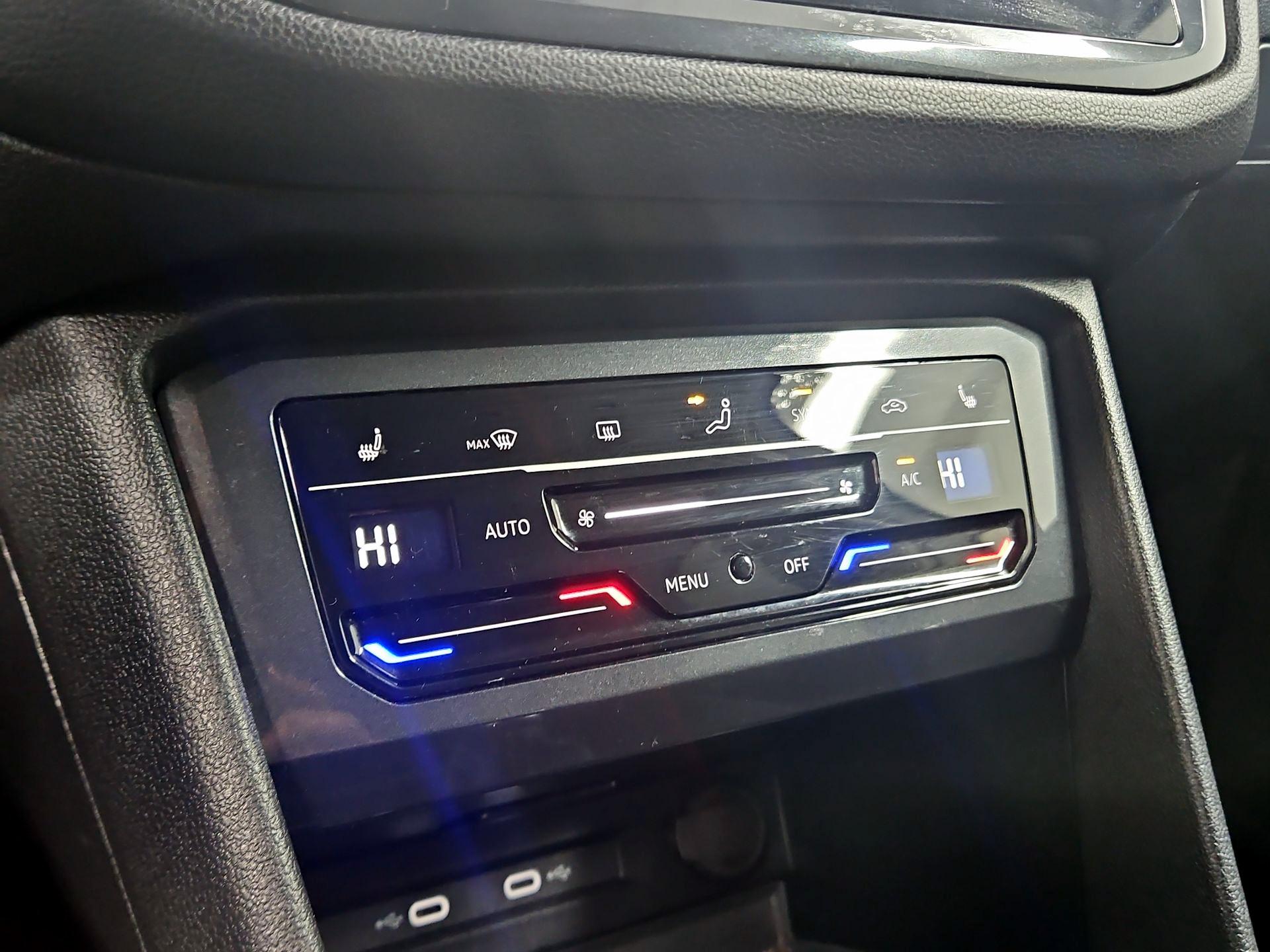 Thumbnail: 2024 Volkswagen Tiguan - 16