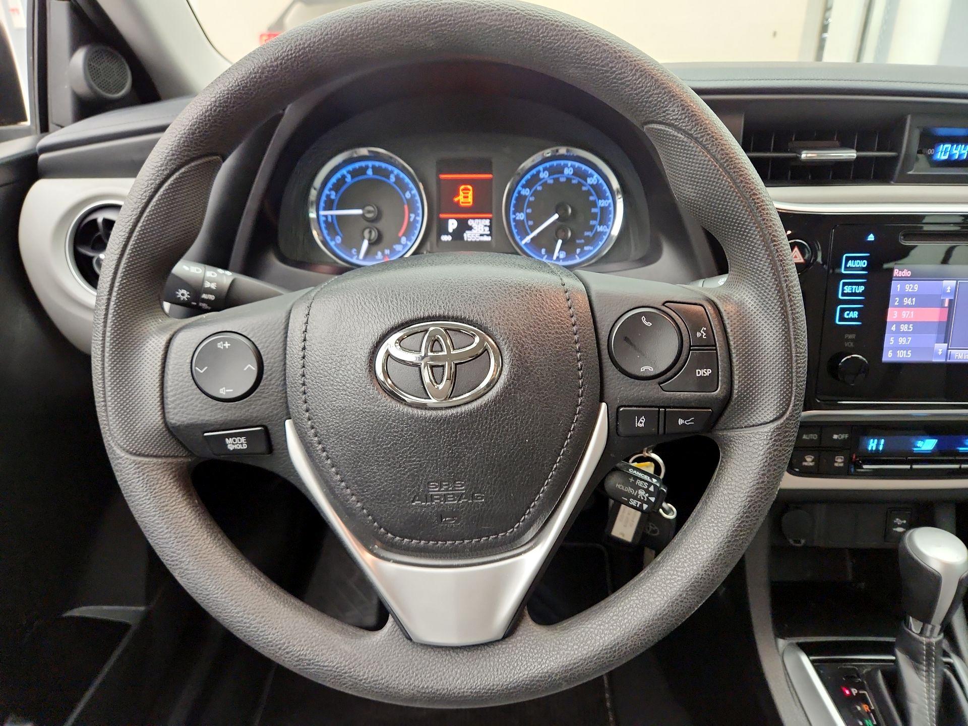 Thumbnail: 2018 Toyota Corolla - 10