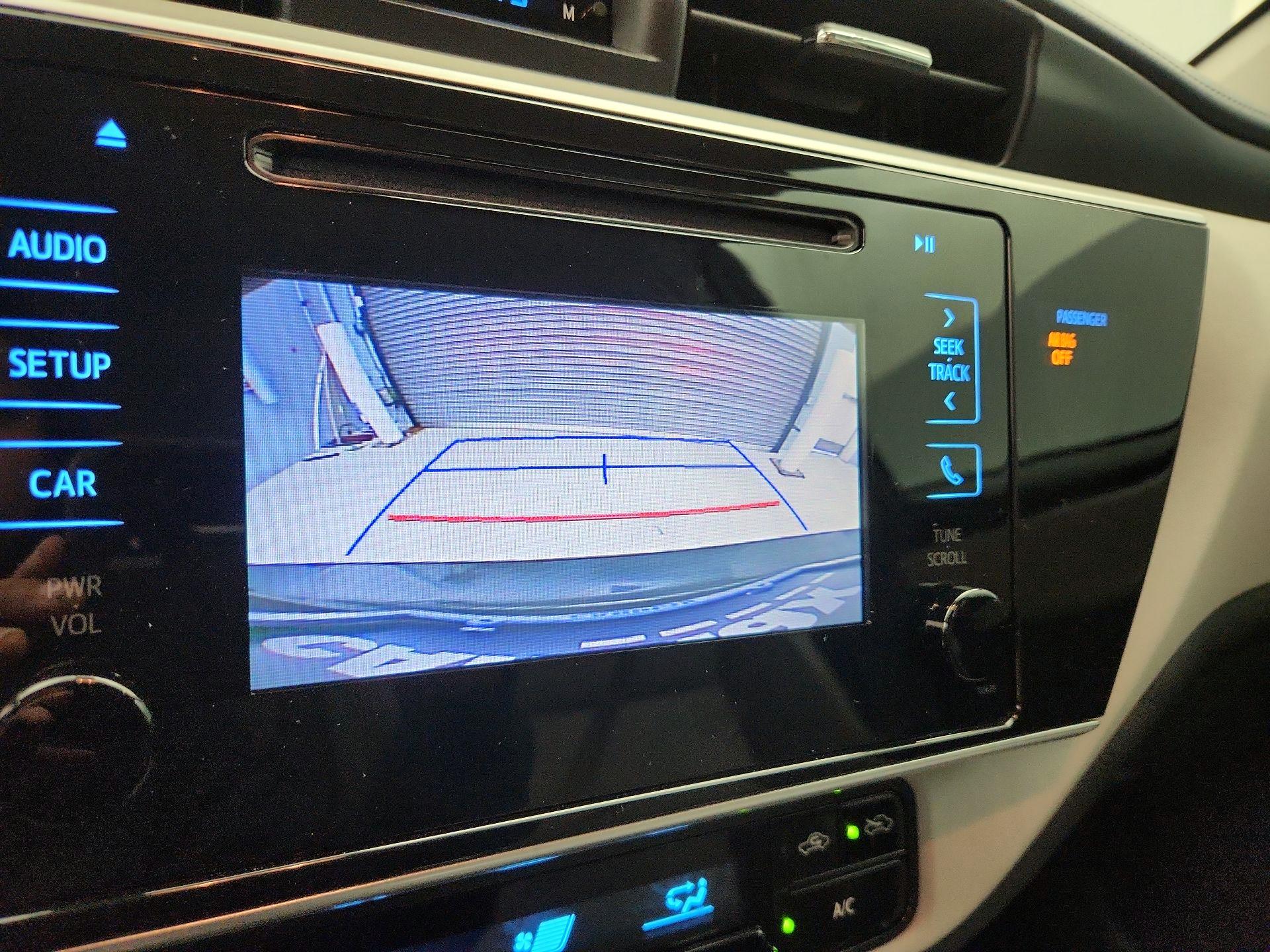 Thumbnail: 2018 Toyota Corolla - 14