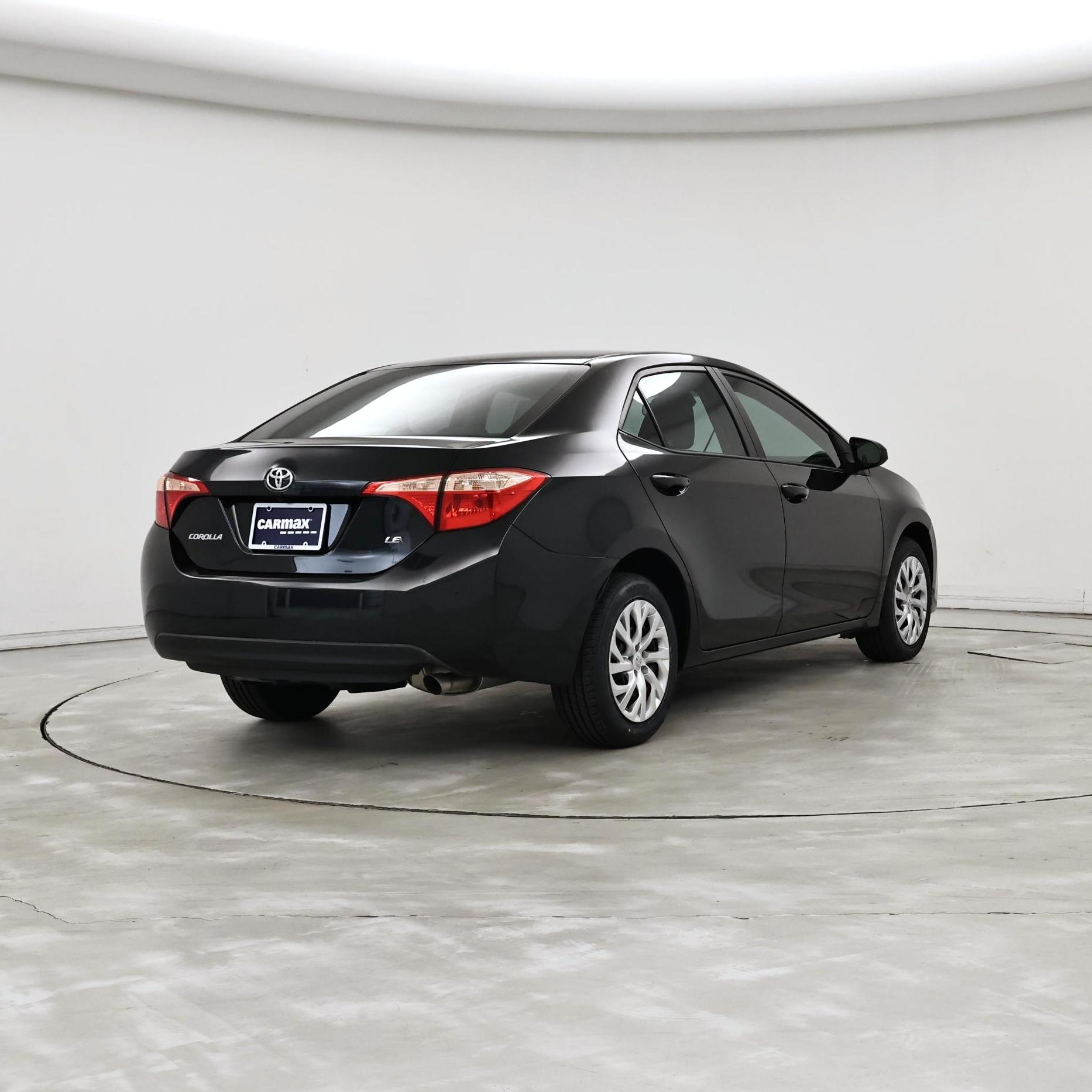 Thumbnail: 2018 Toyota Corolla - 8