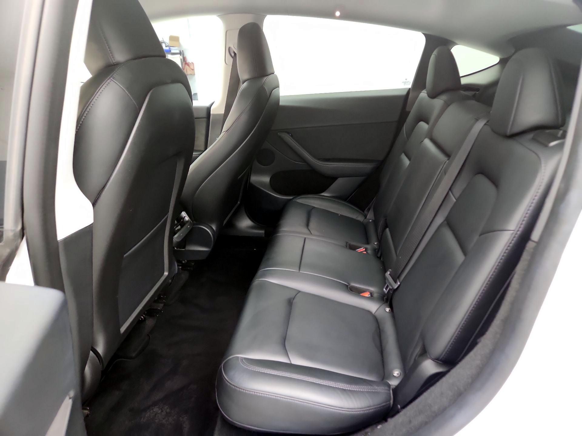 Thumbnail: 2022 Tesla Model Y - 20