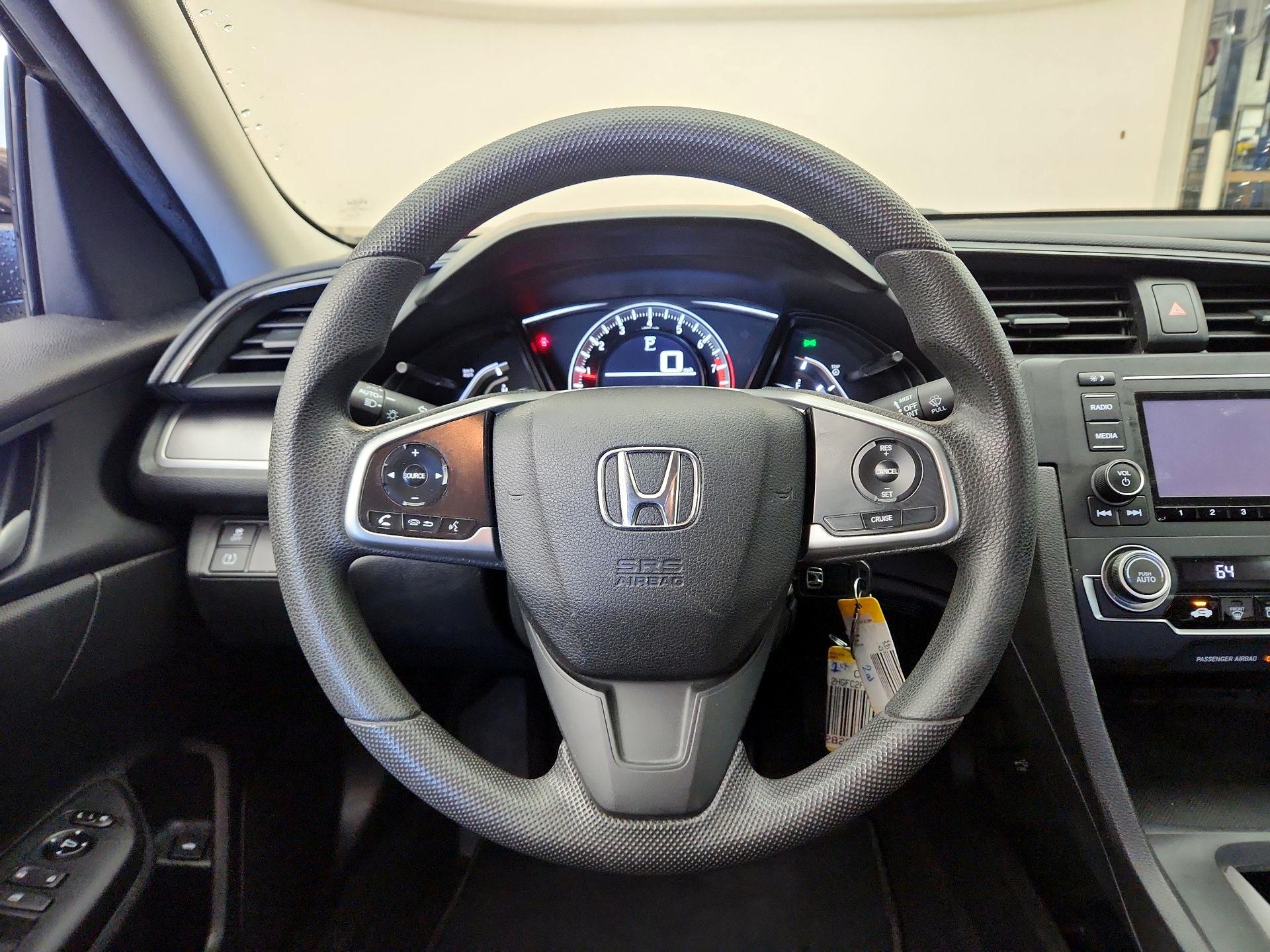 Thumbnail: 2016 Honda Civic - 10
