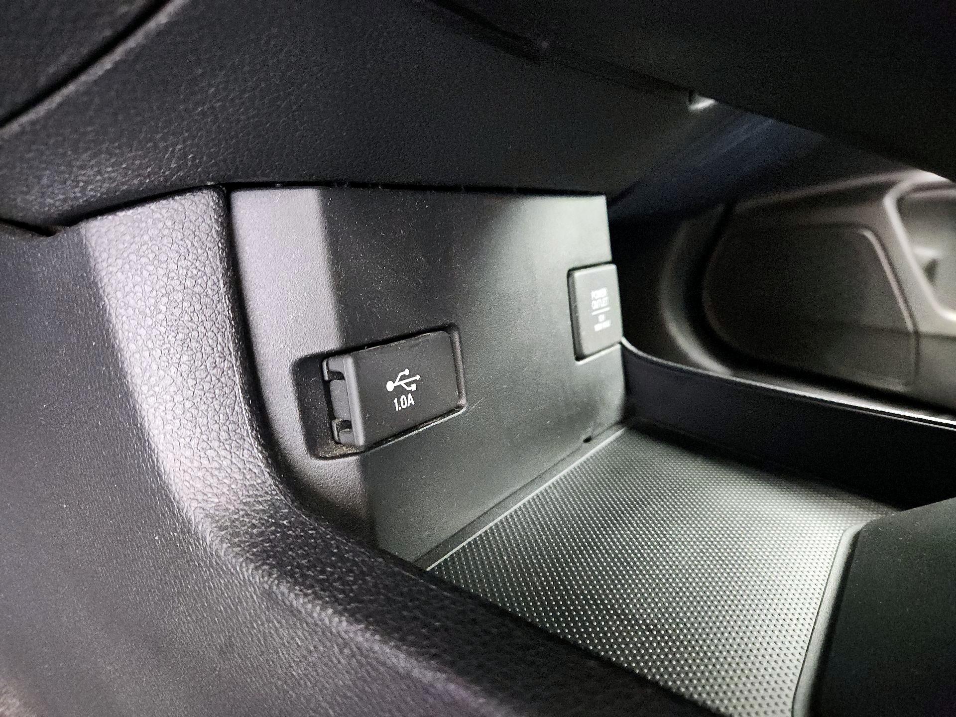 Thumbnail: 2016 Honda Civic - 18