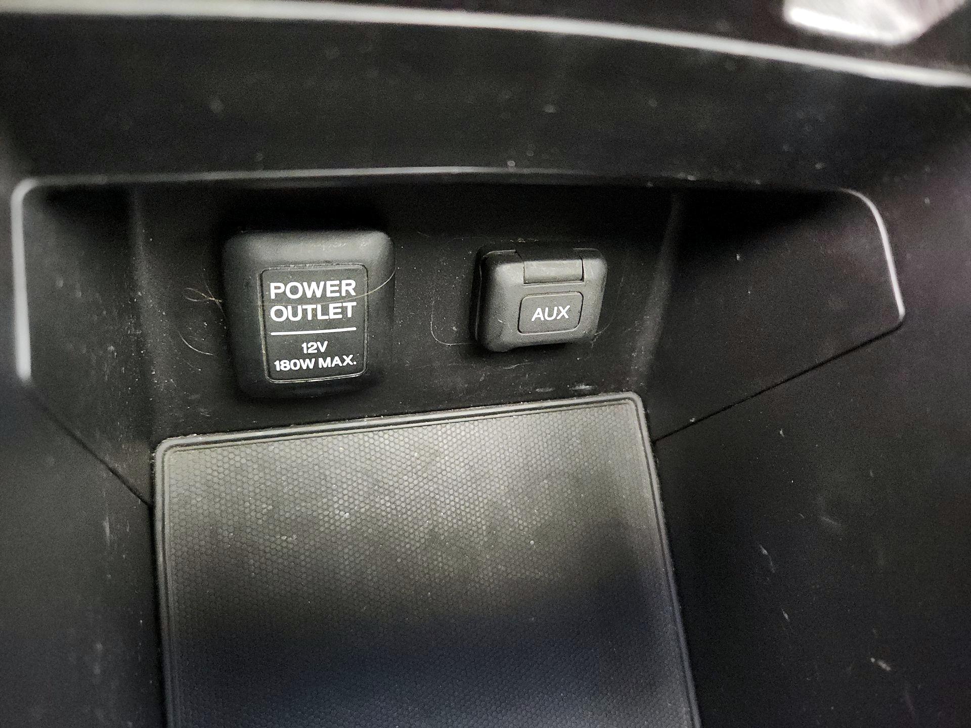 Thumbnail: 2014 Acura ILX - 18