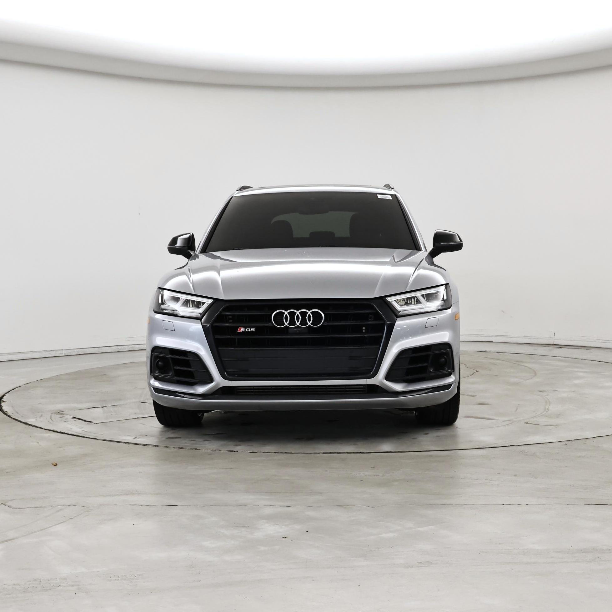 Thumbnail: 2019 Audi SQ5 - 5