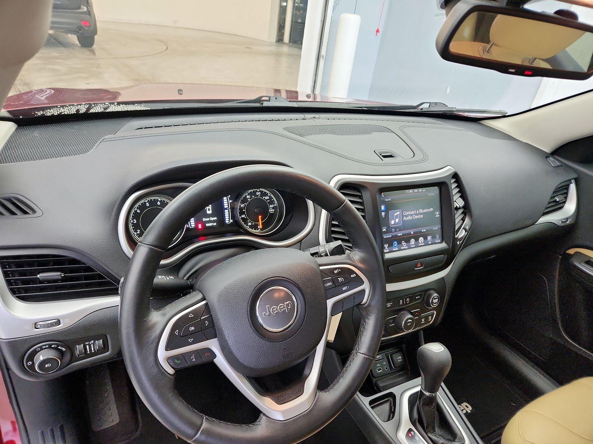 Thumbnail: 2016 Jeep Cherokee - 9