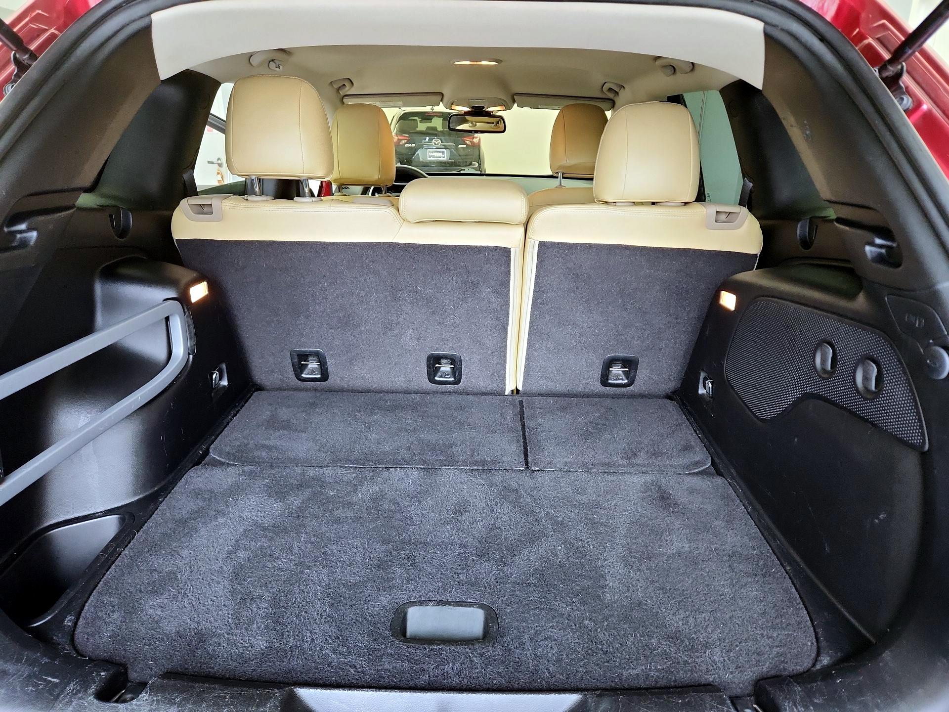 Thumbnail: 2016 Jeep Cherokee - 20