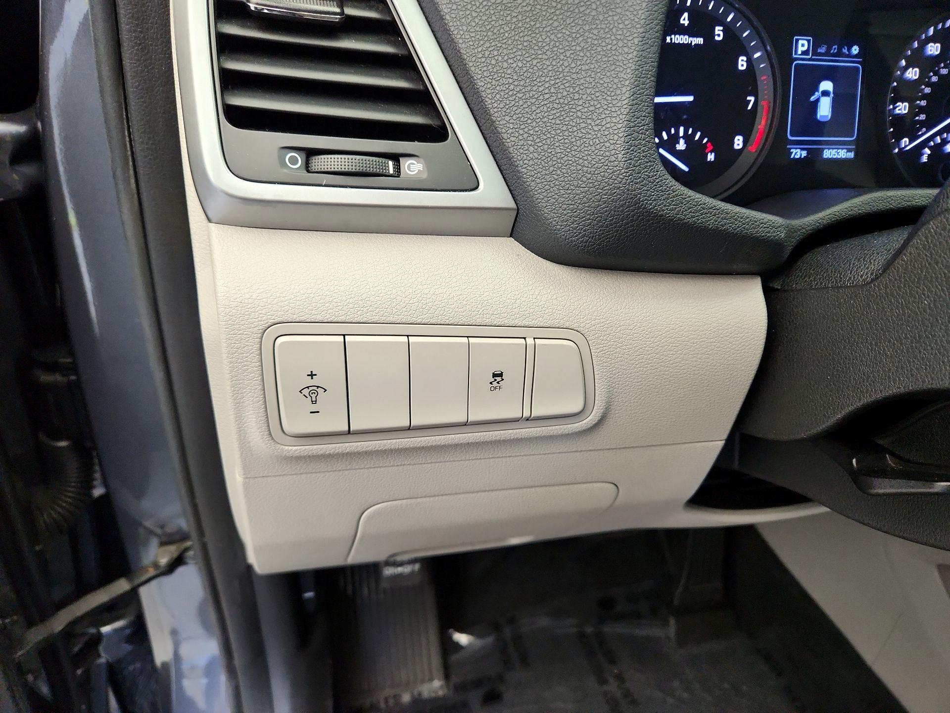 Thumbnail: 2017 Hyundai Tucson - 13