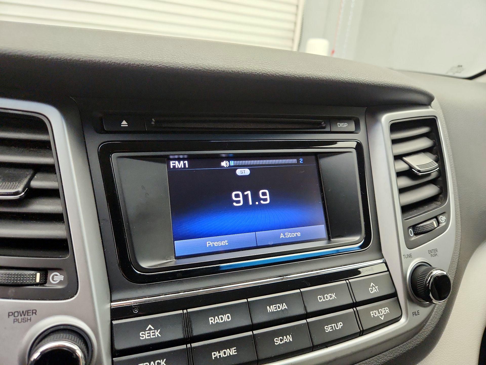 Thumbnail: 2017 Hyundai Tucson - 15