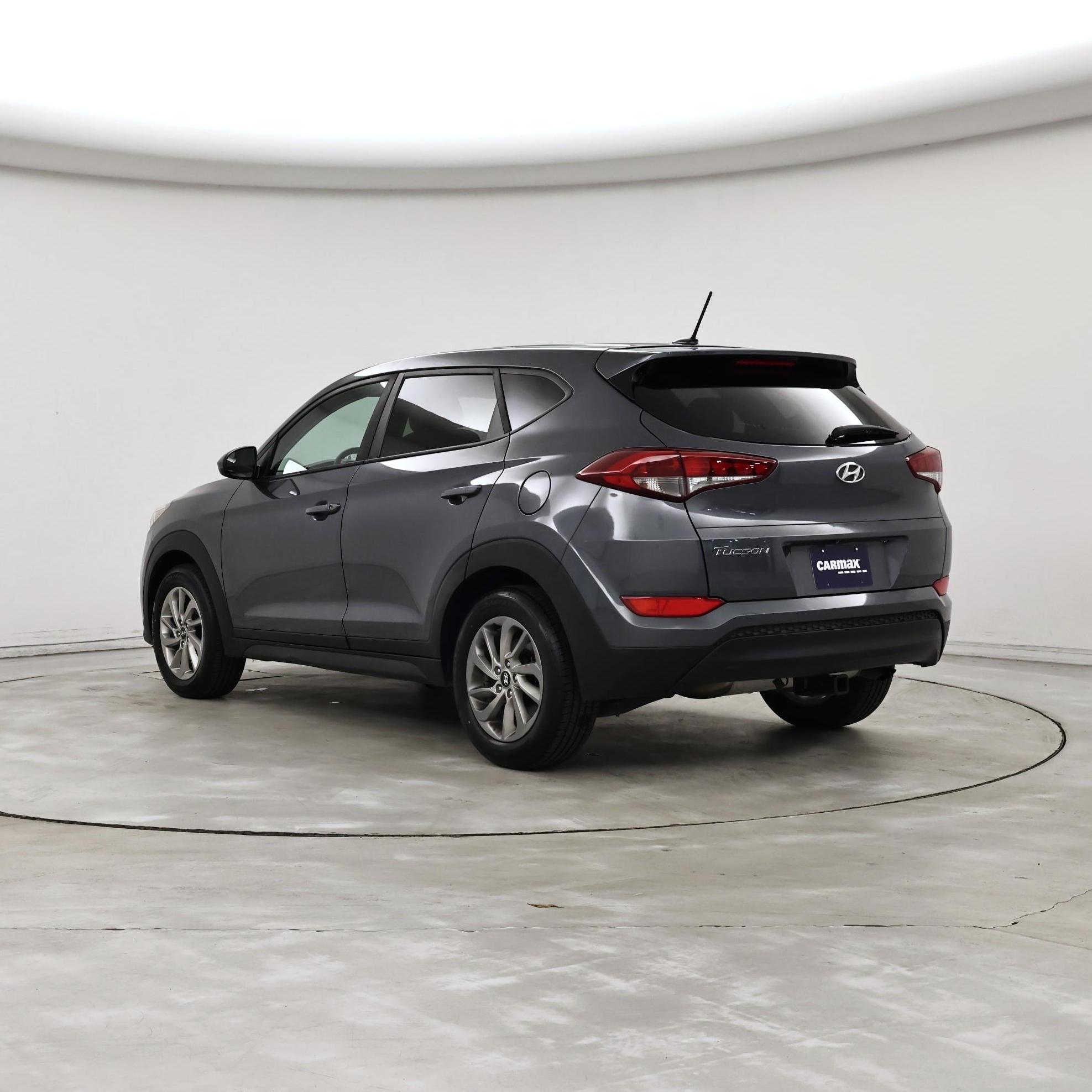 Thumbnail: 2017 Hyundai Tucson - 2