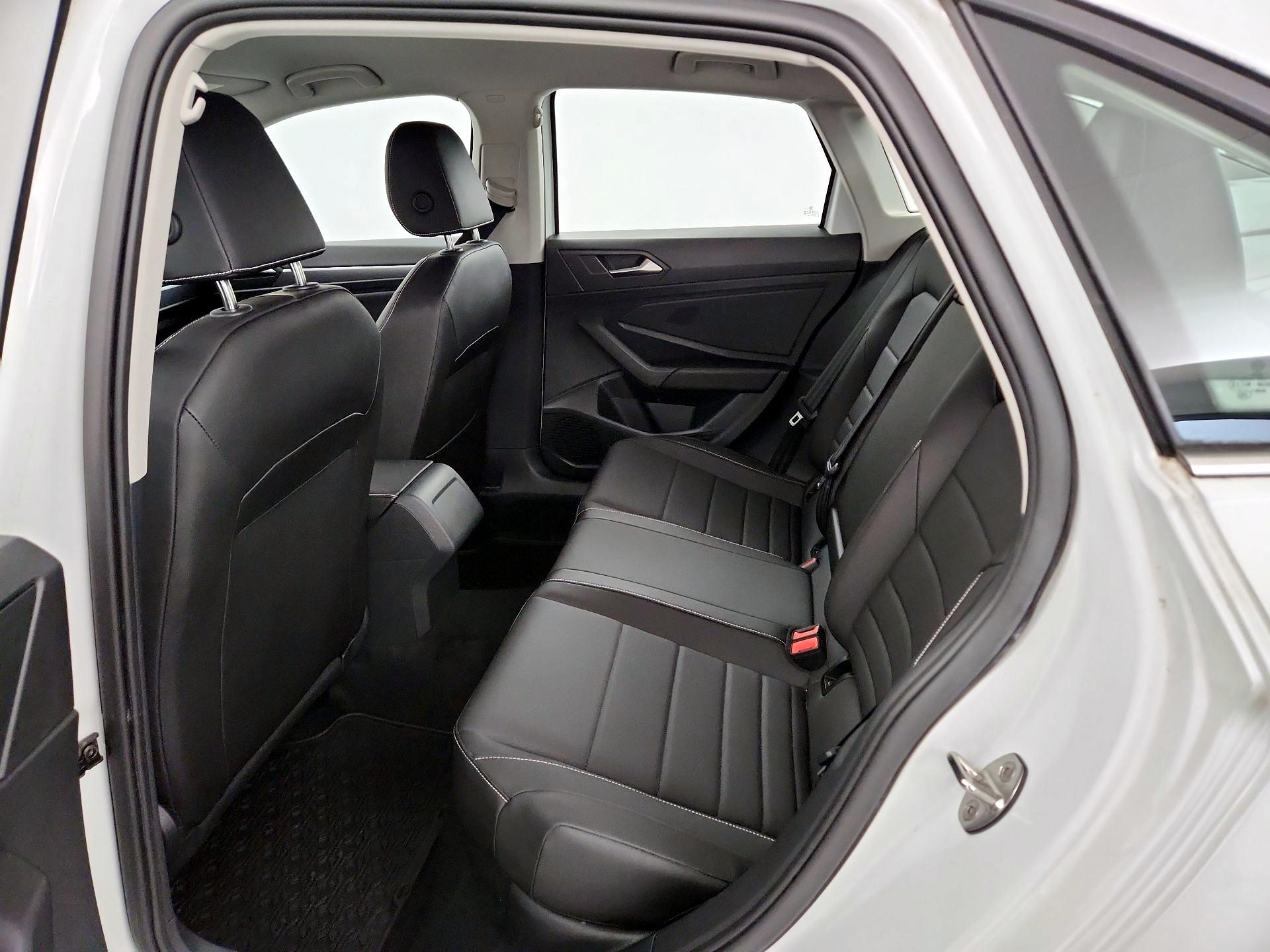 Thumbnail: 2023 Volkswagen Jetta - 19