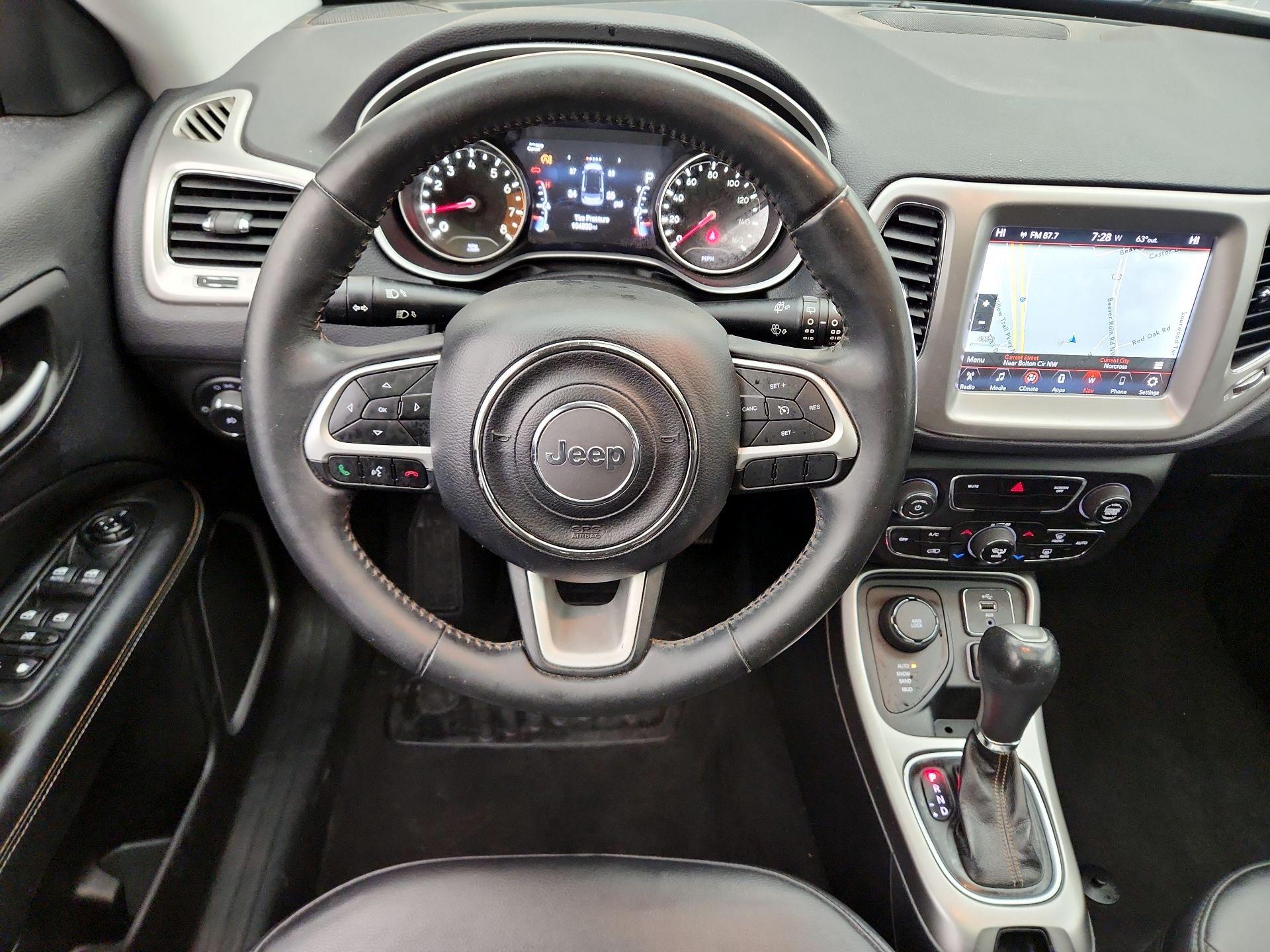 Thumbnail: 2017 Jeep Compass - 10