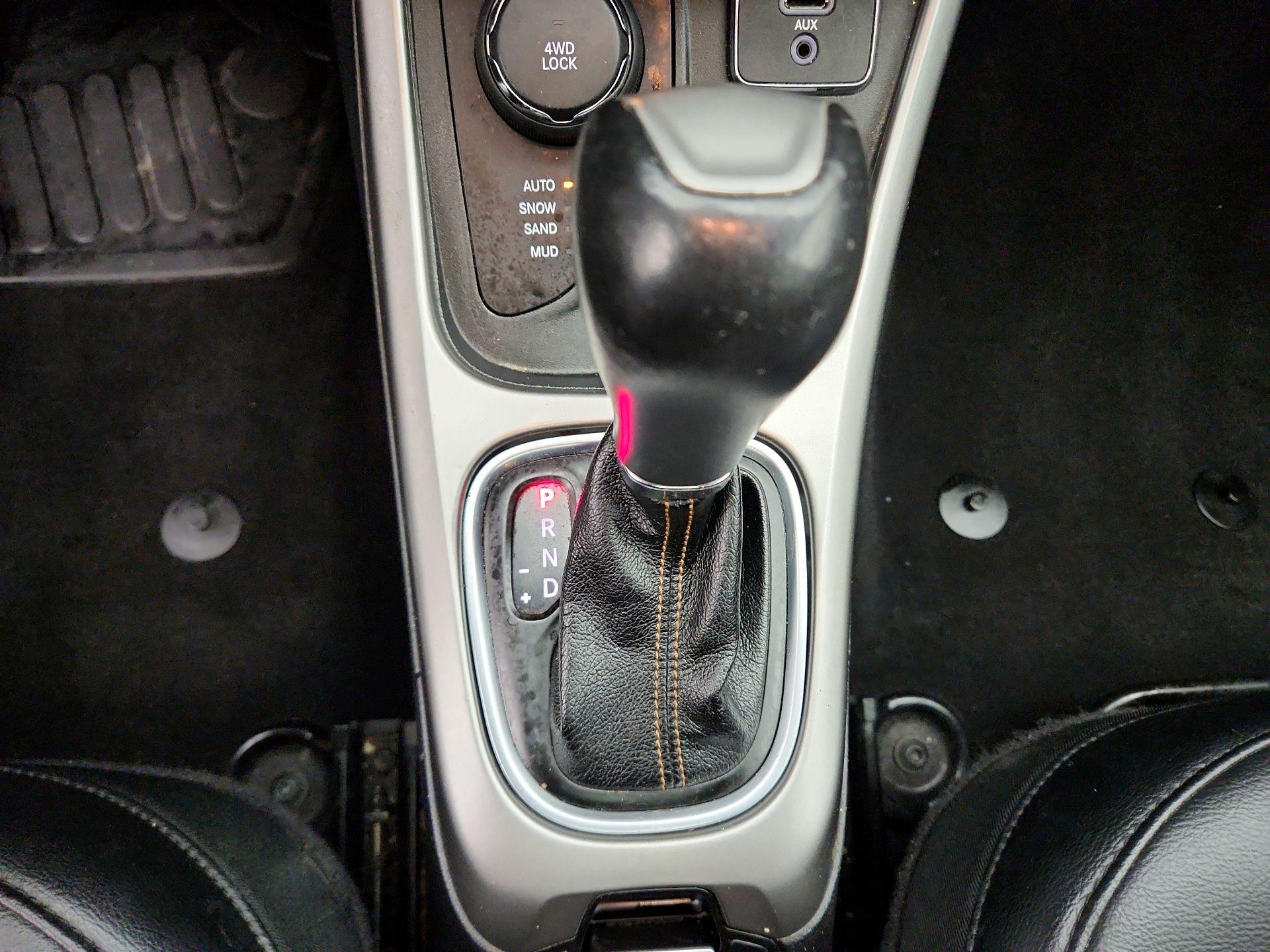 Thumbnail: 2017 Jeep Compass - 18