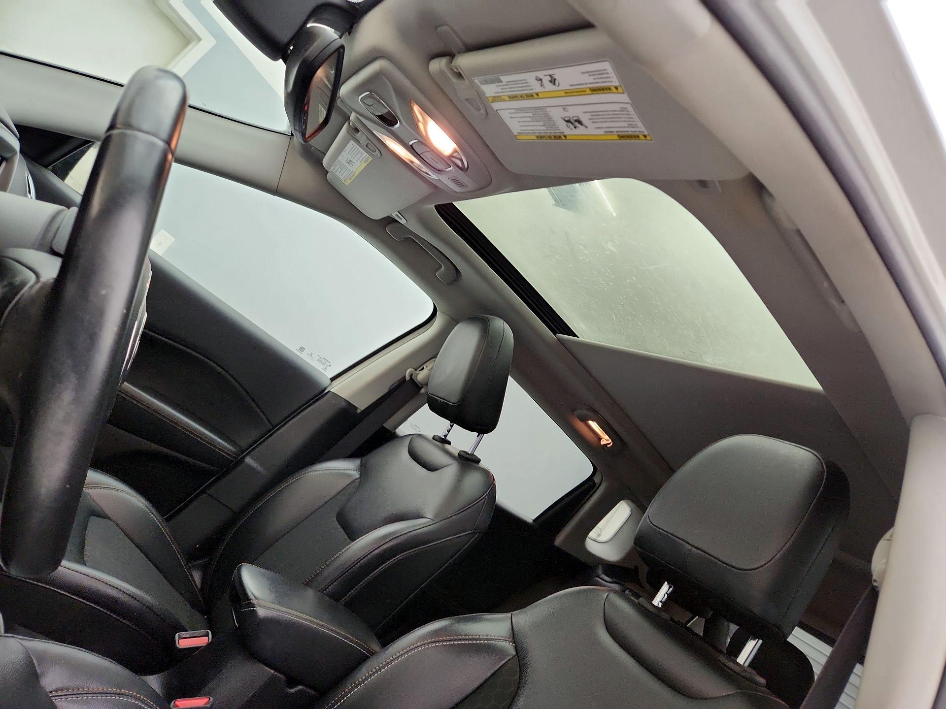 Thumbnail: 2017 Jeep Compass - 20