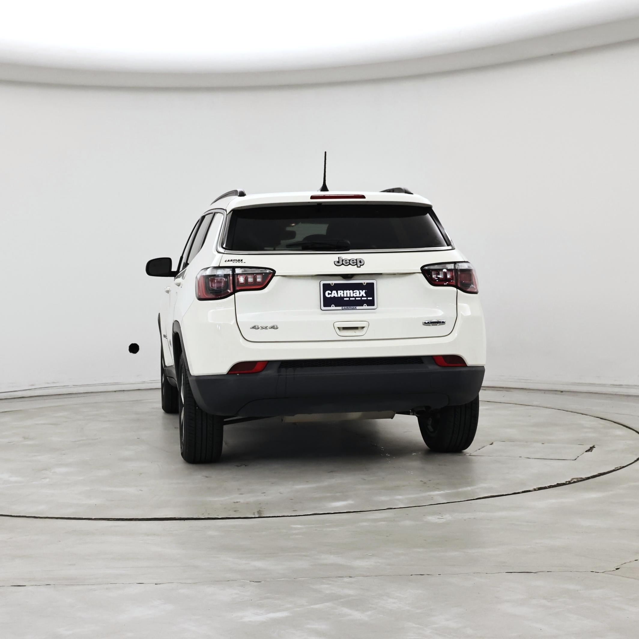 Thumbnail: 2017 Jeep Compass - 6