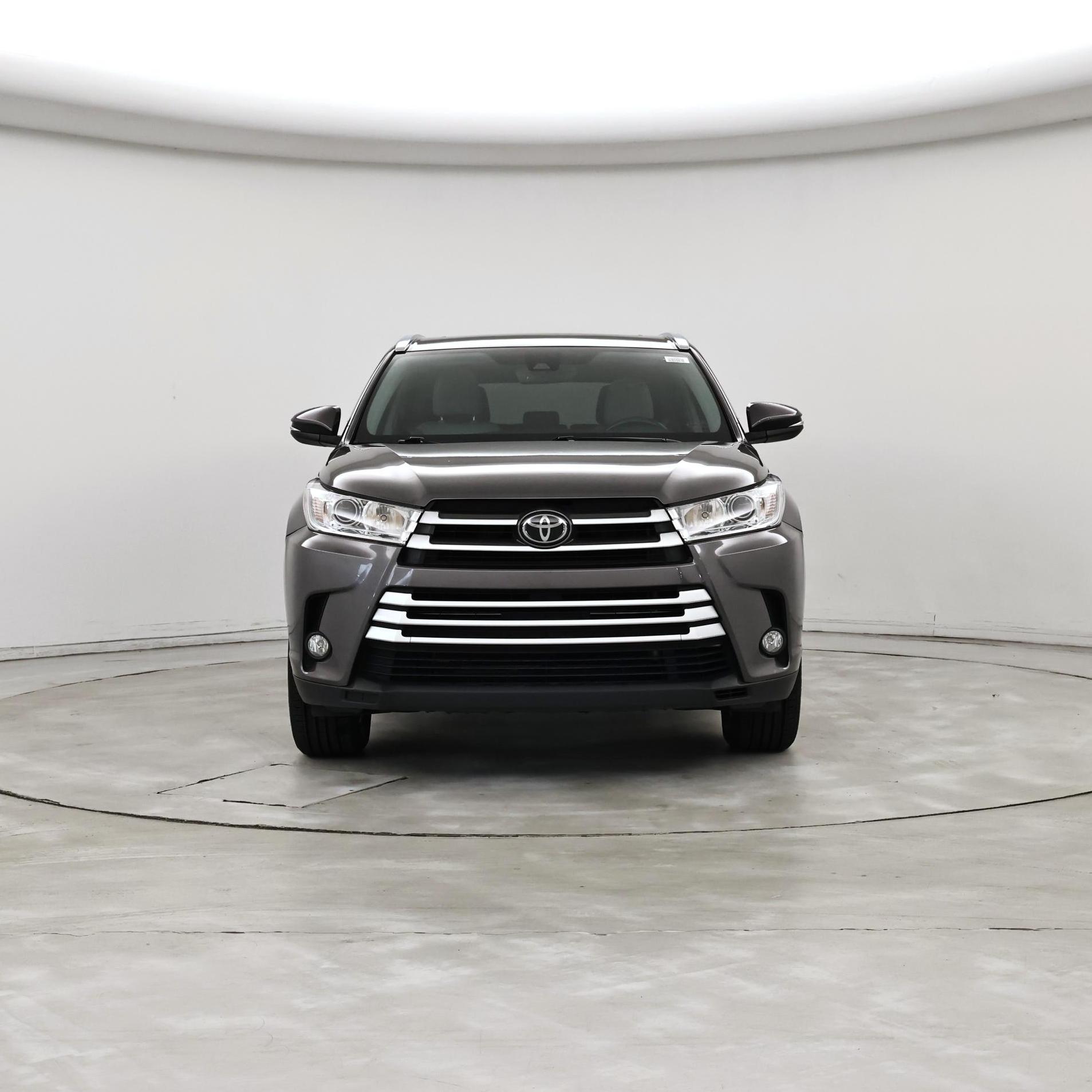 Thumbnail: 2018 Toyota Highlander - 5