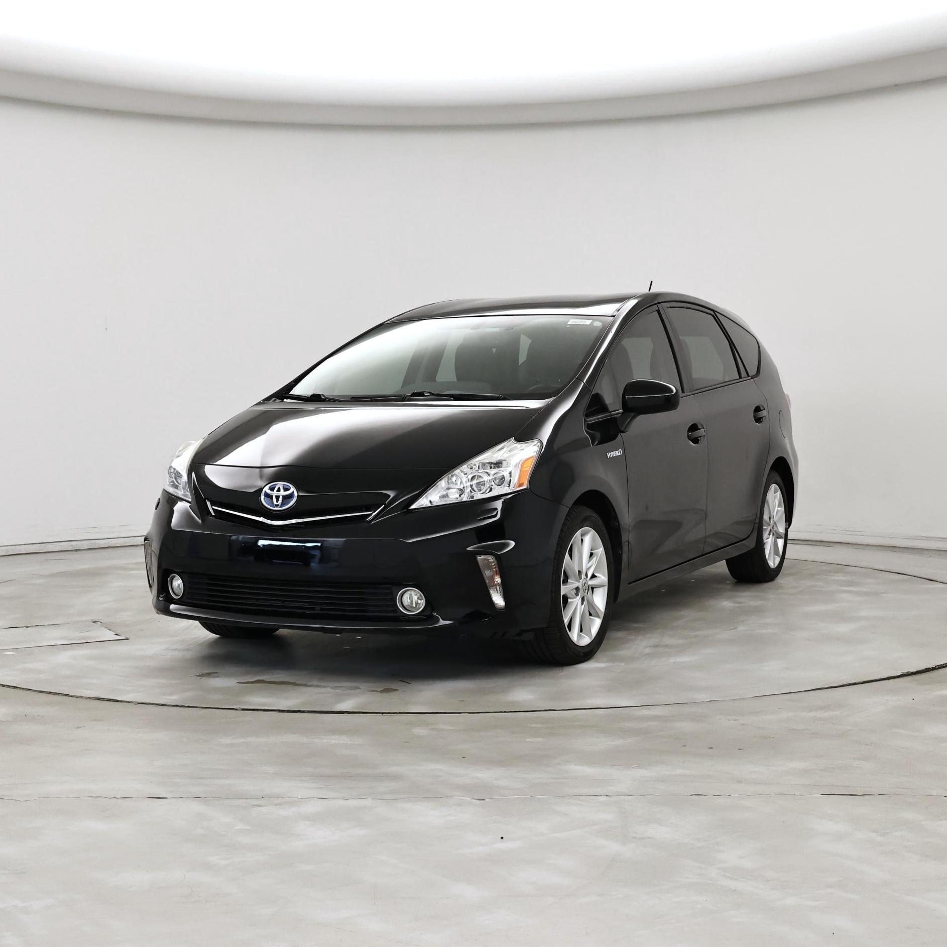 Thumbnail: 2014 Toyota Prius v - 4