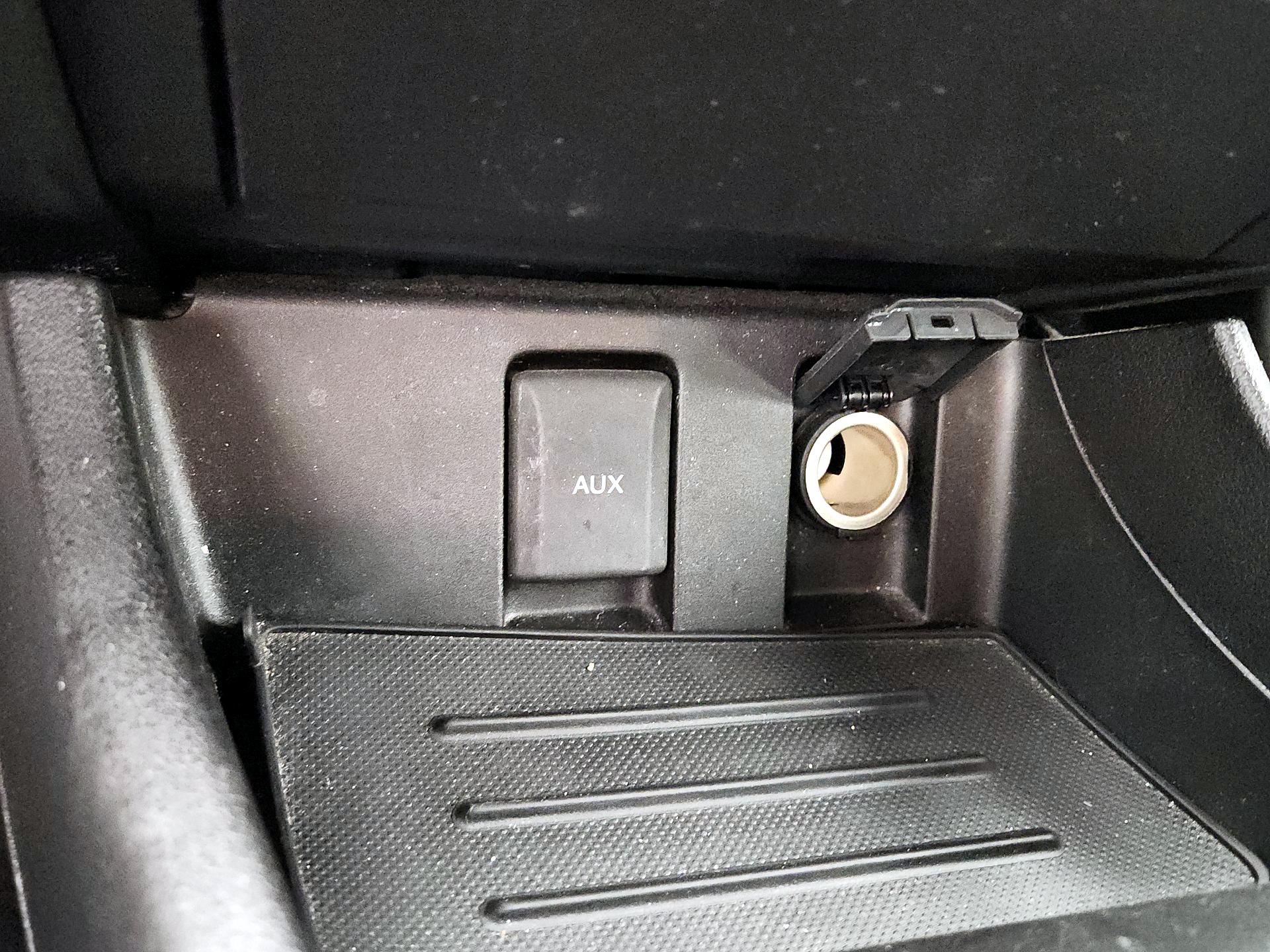 Thumbnail: 2015 Honda Civic - 18