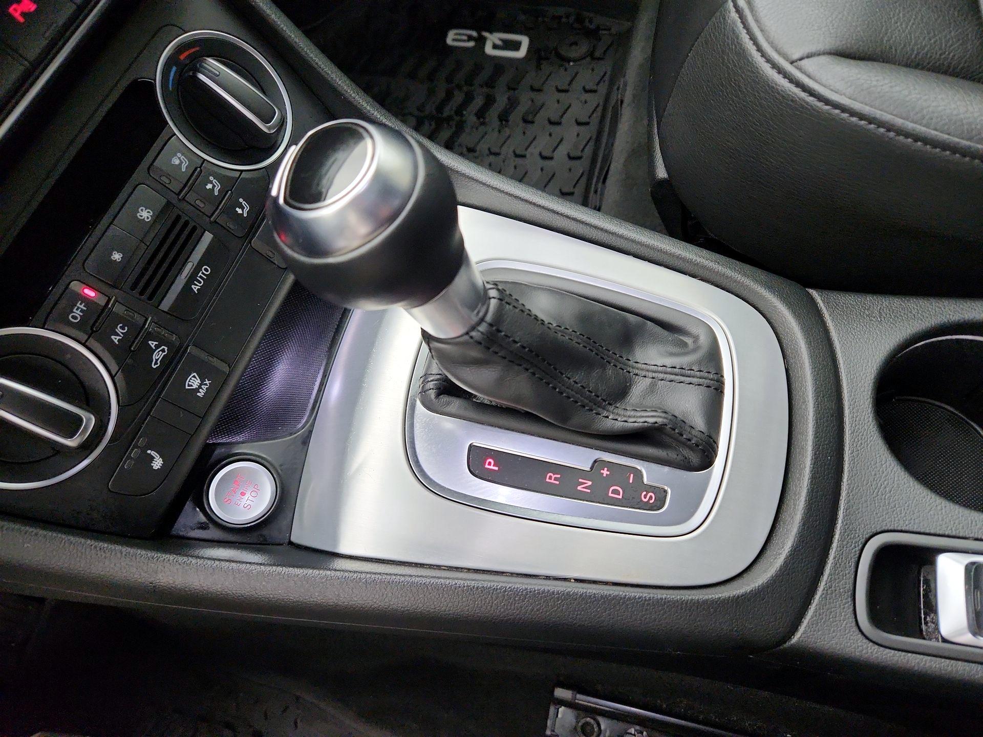 Thumbnail: 2018 Audi Q3 - 17