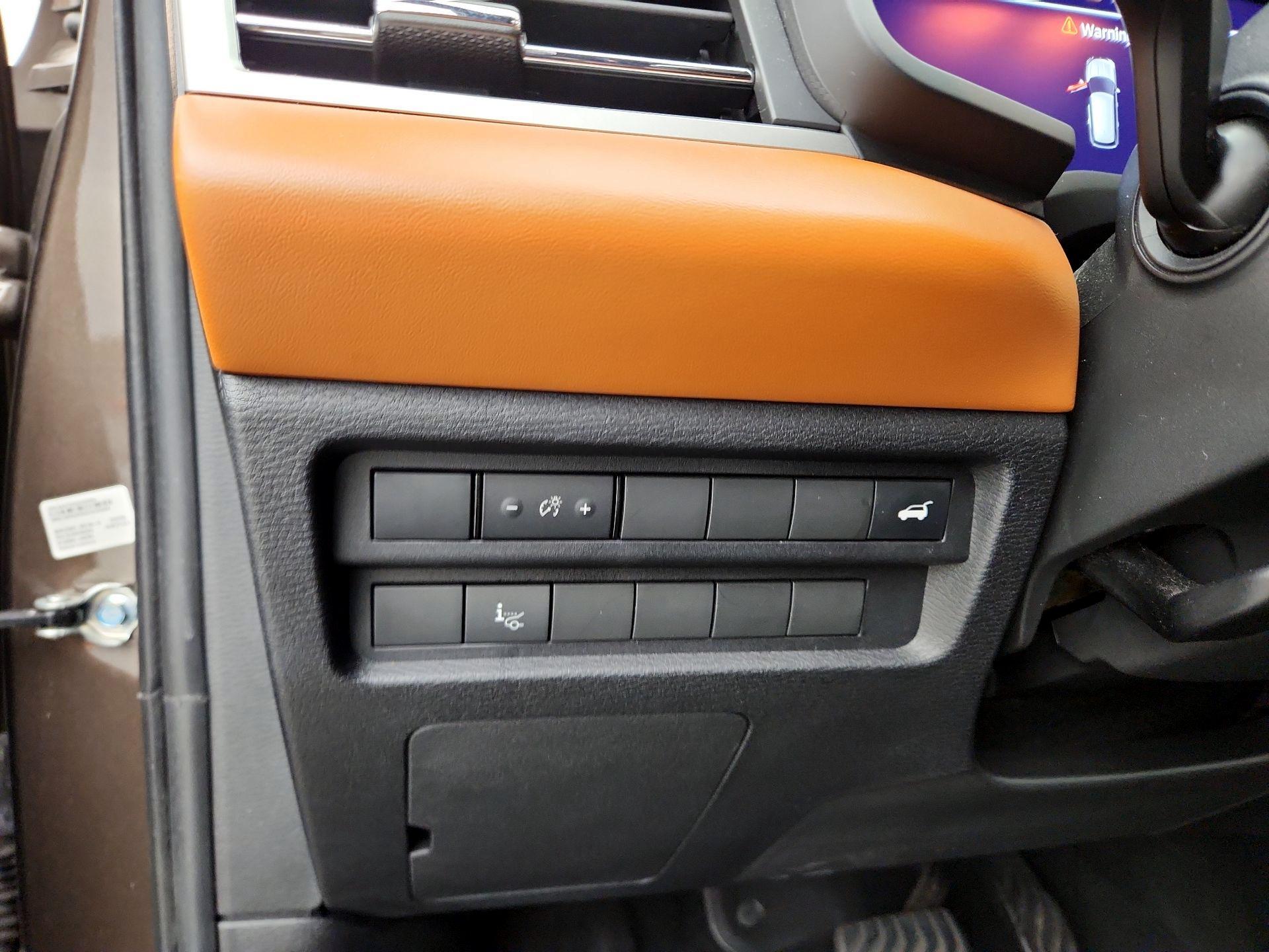 Thumbnail: 2022 Mitsubishi Outlander - 13