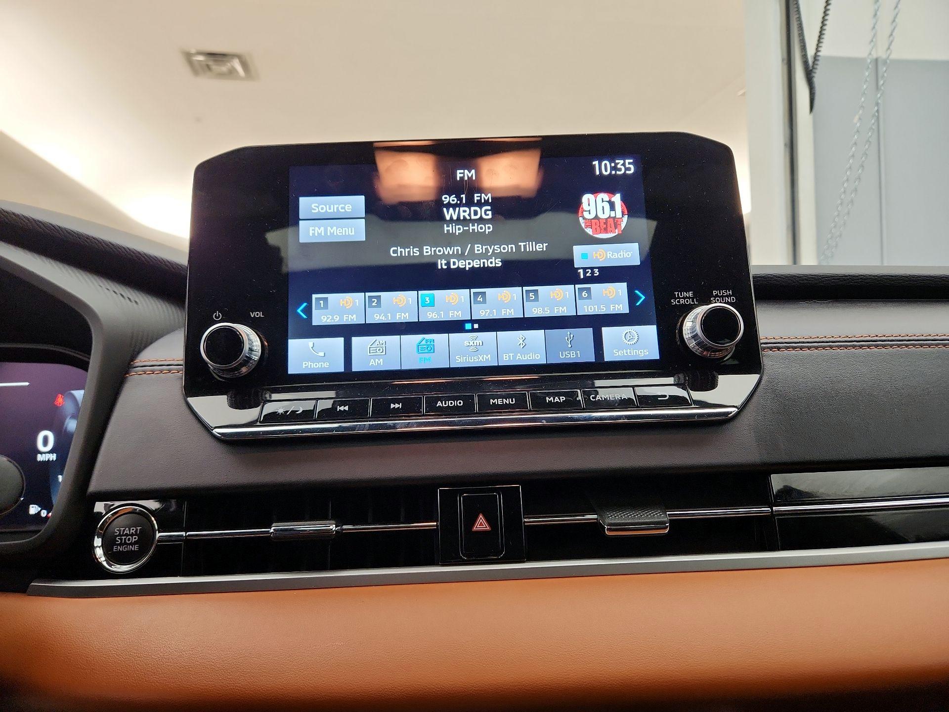 Thumbnail: 2022 Mitsubishi Outlander - 16