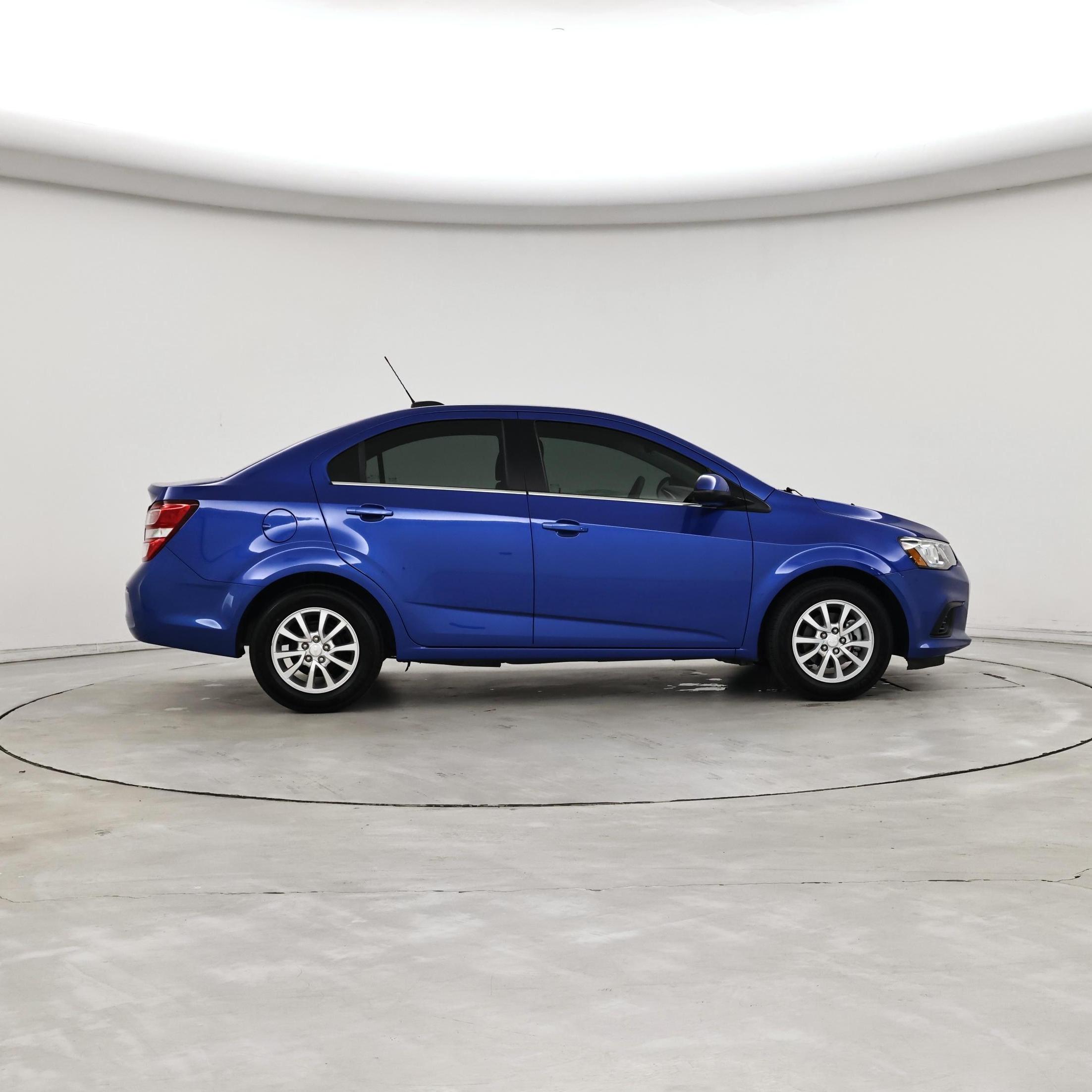 Thumbnail: 2018 Chevrolet Sonic - 7