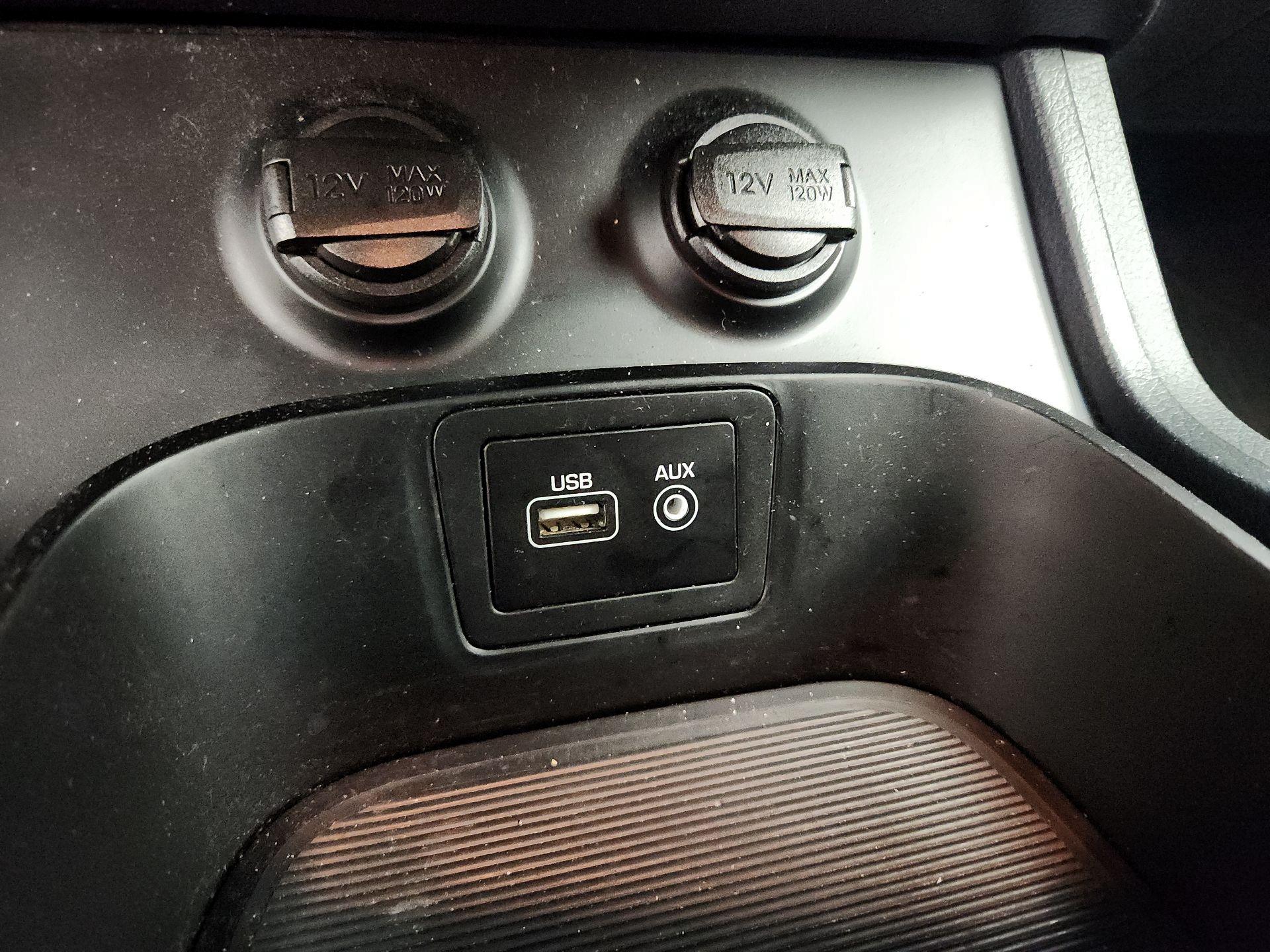 Thumbnail: 2018 Hyundai Santa Fe - 18