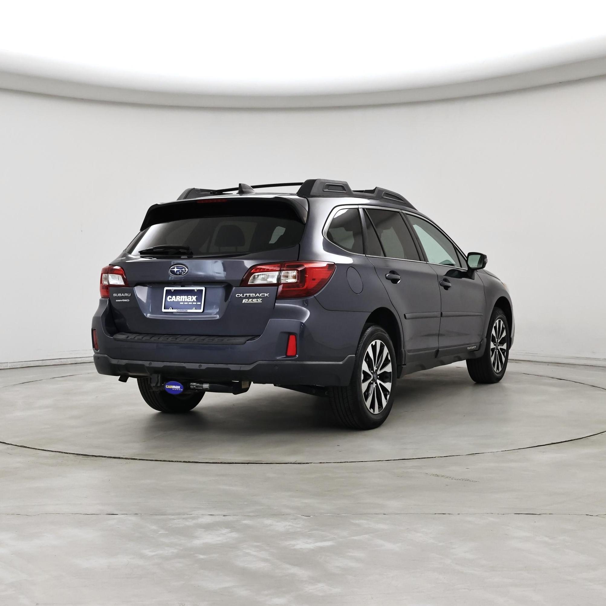 Thumbnail: 2017 Subaru Outback - 8